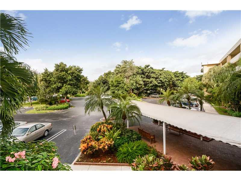 PALM AIRE - Residential