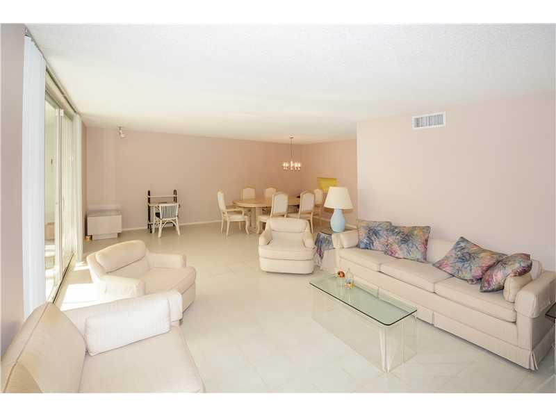 PALM AIRE - Residential