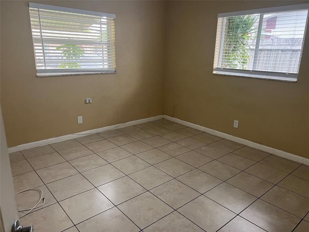 Ambassador Park 55-8 B - Residential Lease