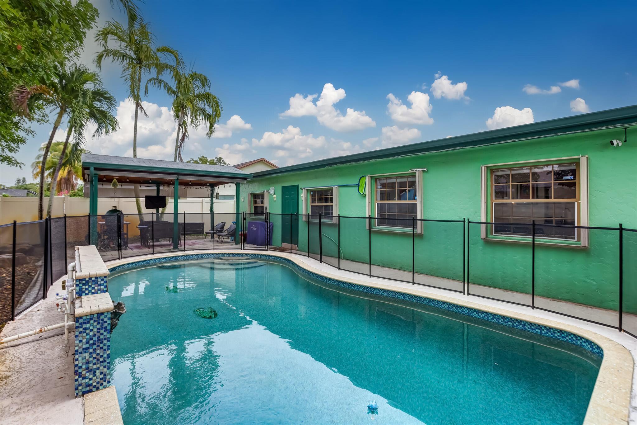 BURNHAM WOODS - Residential