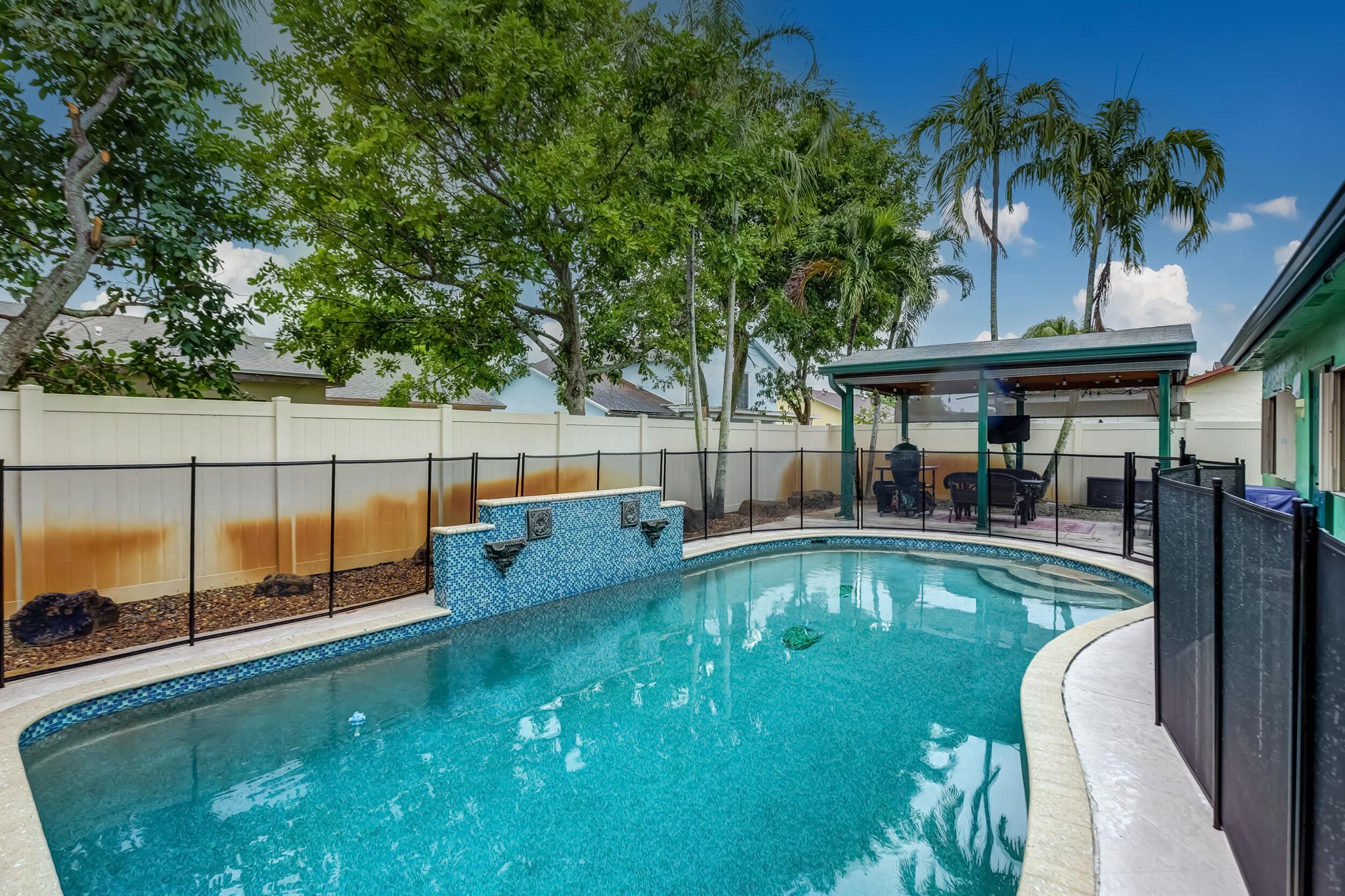 BURNHAM WOODS - Residential