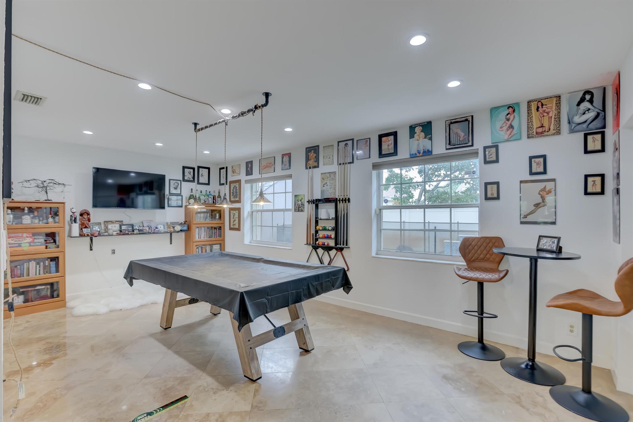 BURNHAM WOODS - Residential