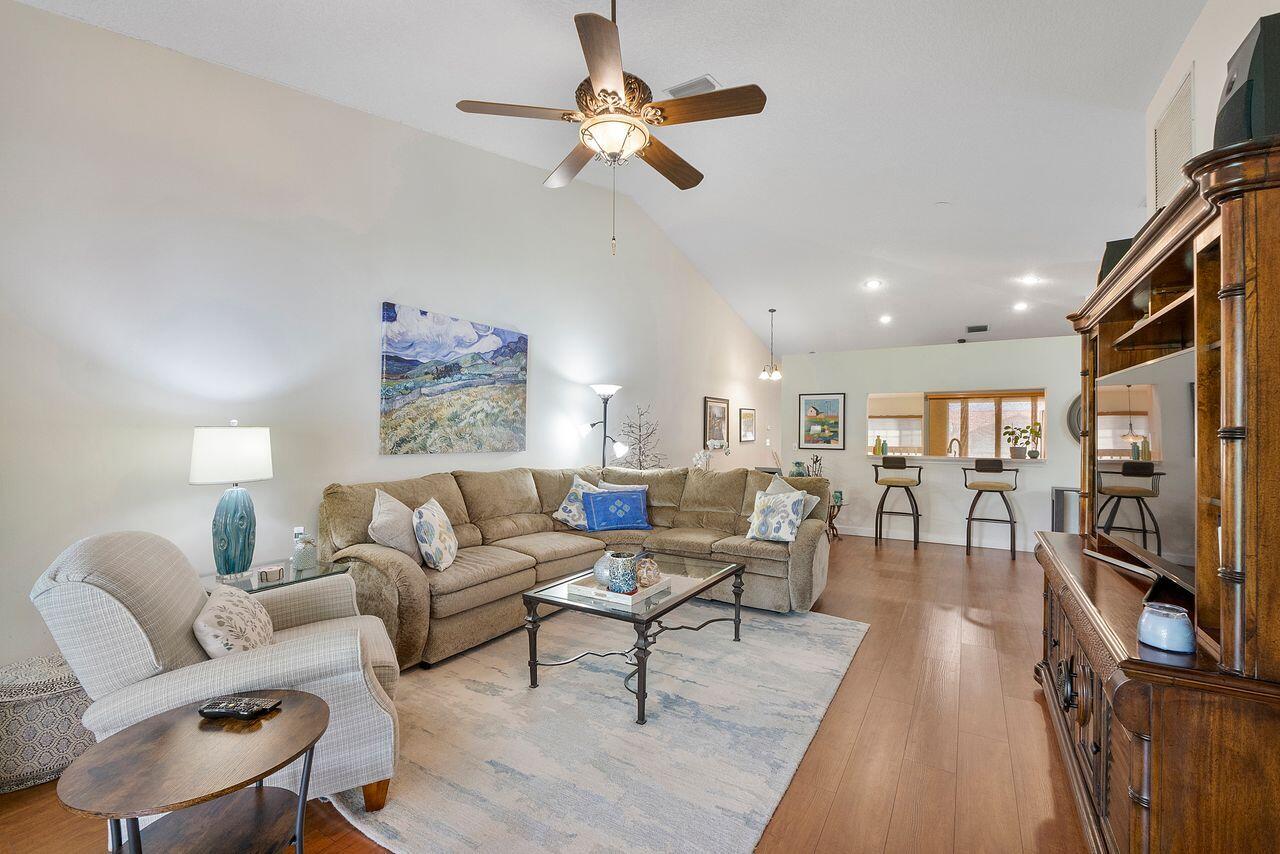 SUN VALLEY EAST CONDO - Residential