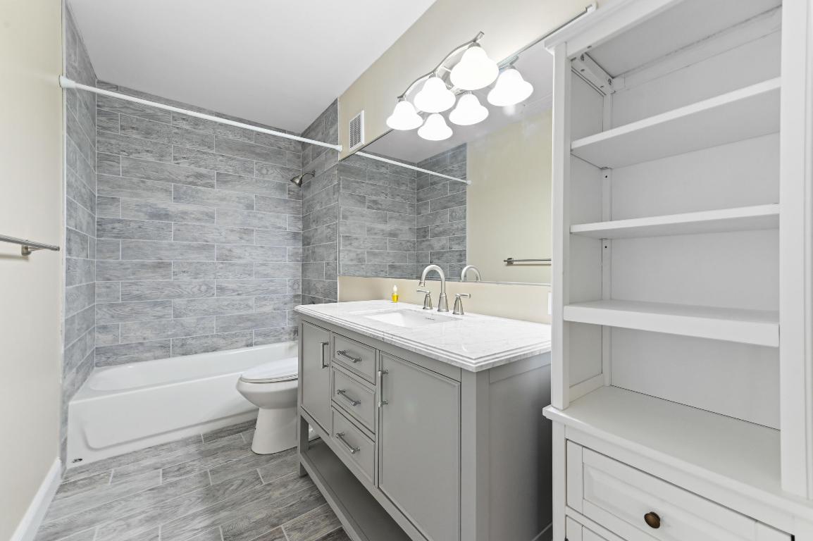 STAMFORD AT ROYAL PALM BEACH - Residential