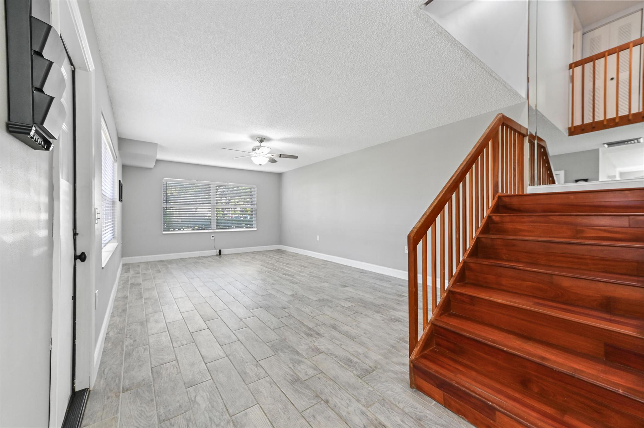 STAMFORD AT ROYAL PALM BE - Residential