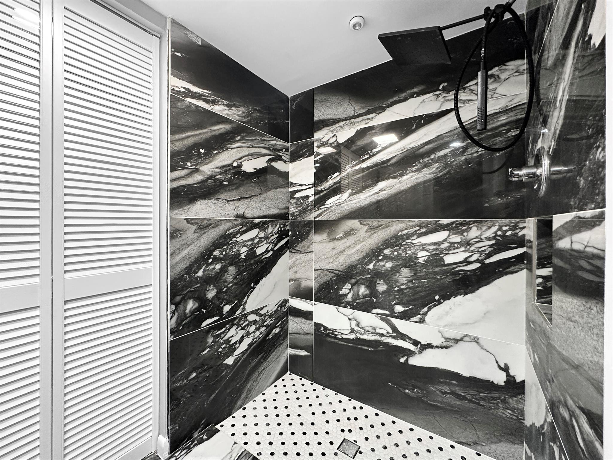 LAKEWOOD OF PALM SPRINGS - Residential Lease