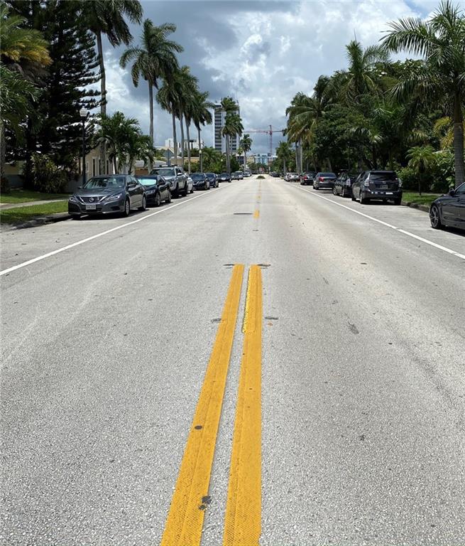 Hollywood 1-21 B - Residential Lease