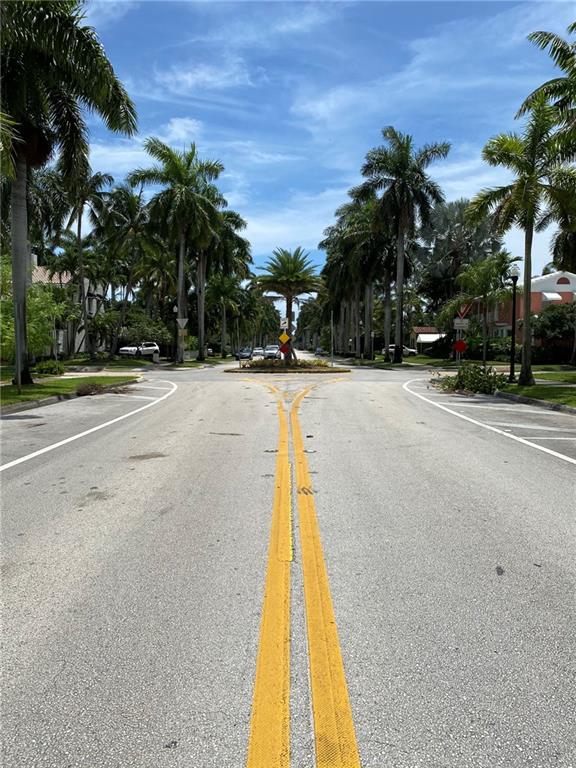 Hollywood 1-21 B - Residential Lease