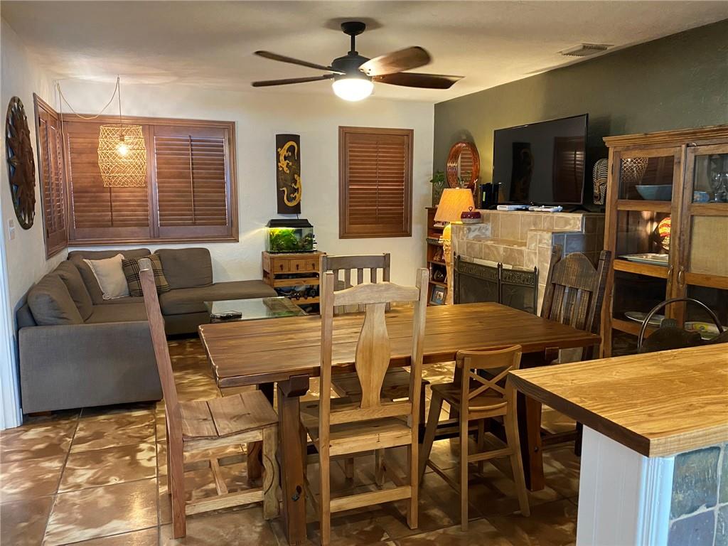 Hollywood 1-21 B - Residential Lease