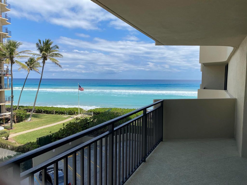 Photo of 5460 N Ocean Drive #3d, Singer Island, FL 33404 (MLS # R10886665)