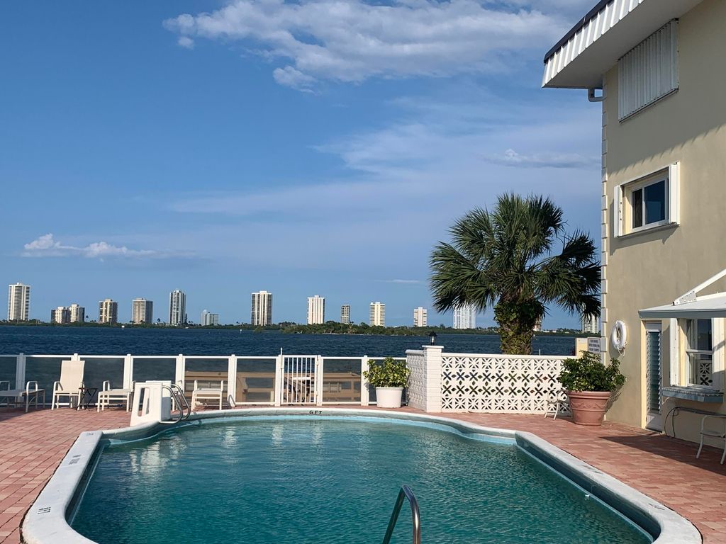 Photo of 100 Doolen Court #111, North Palm Beach, FL 33408 (MLS # R10800378)