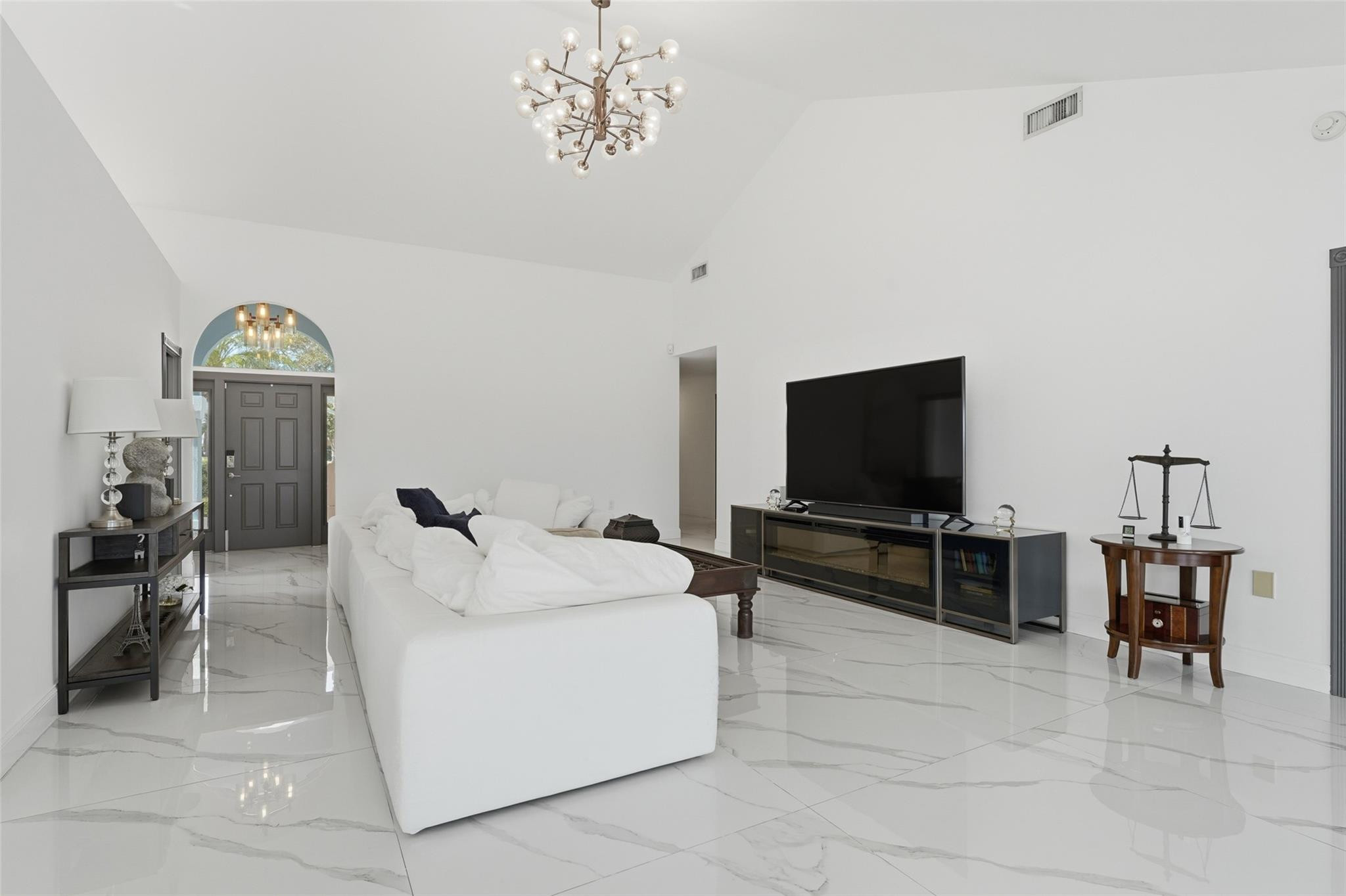 BEAR ISLAND - Residential