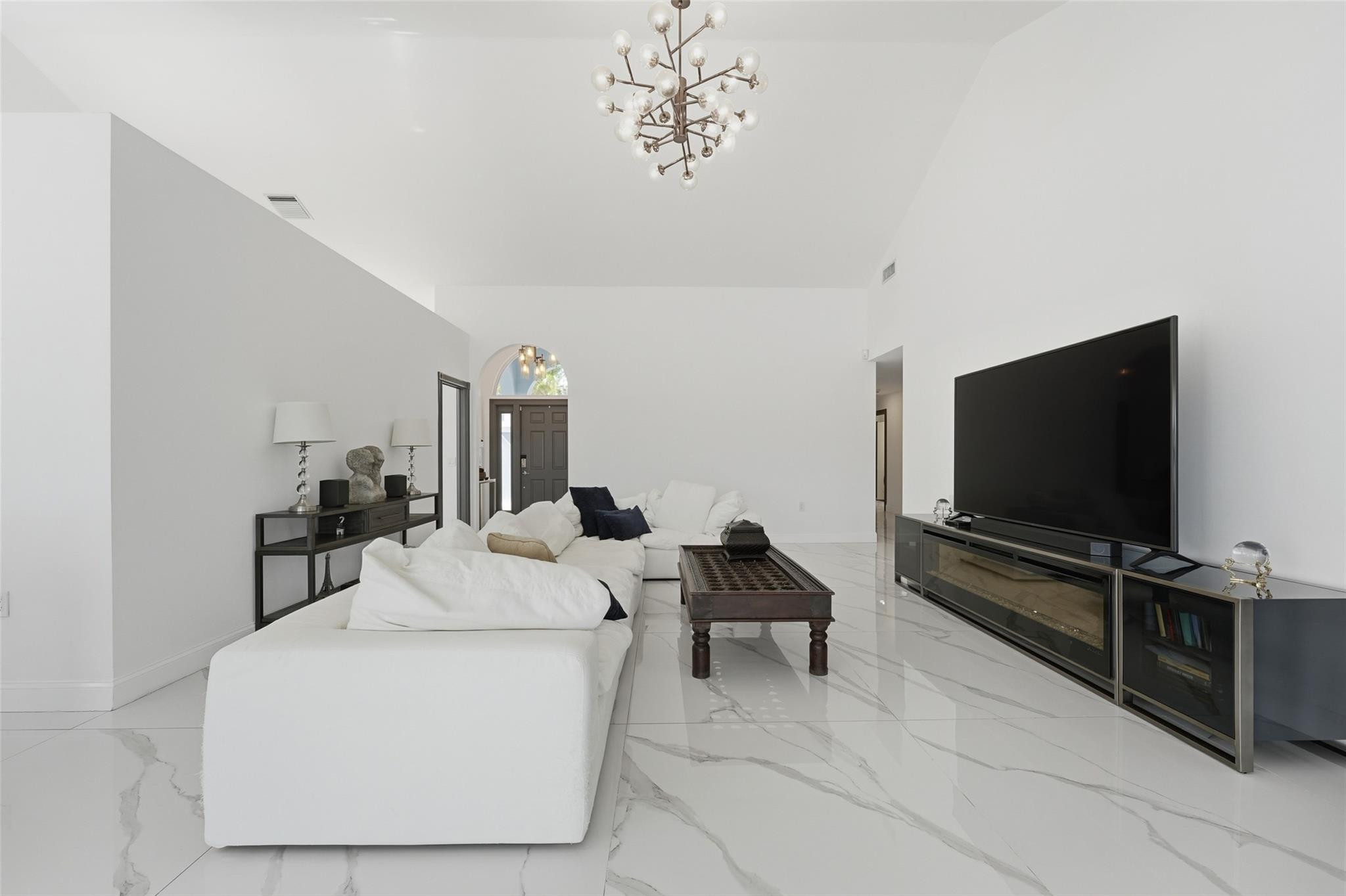 BEAR ISLAND - Residential