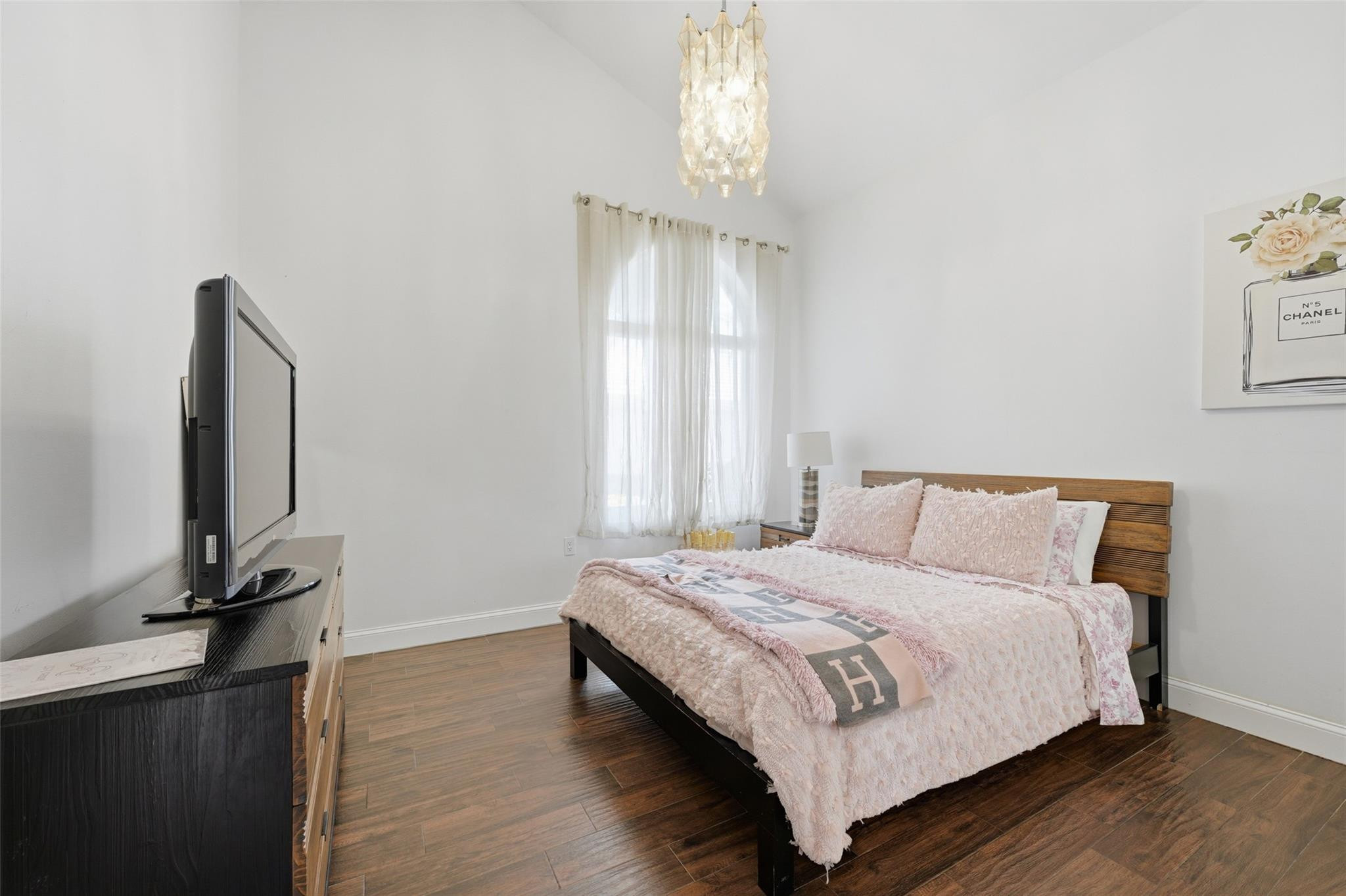 BEAR ISLAND - Residential