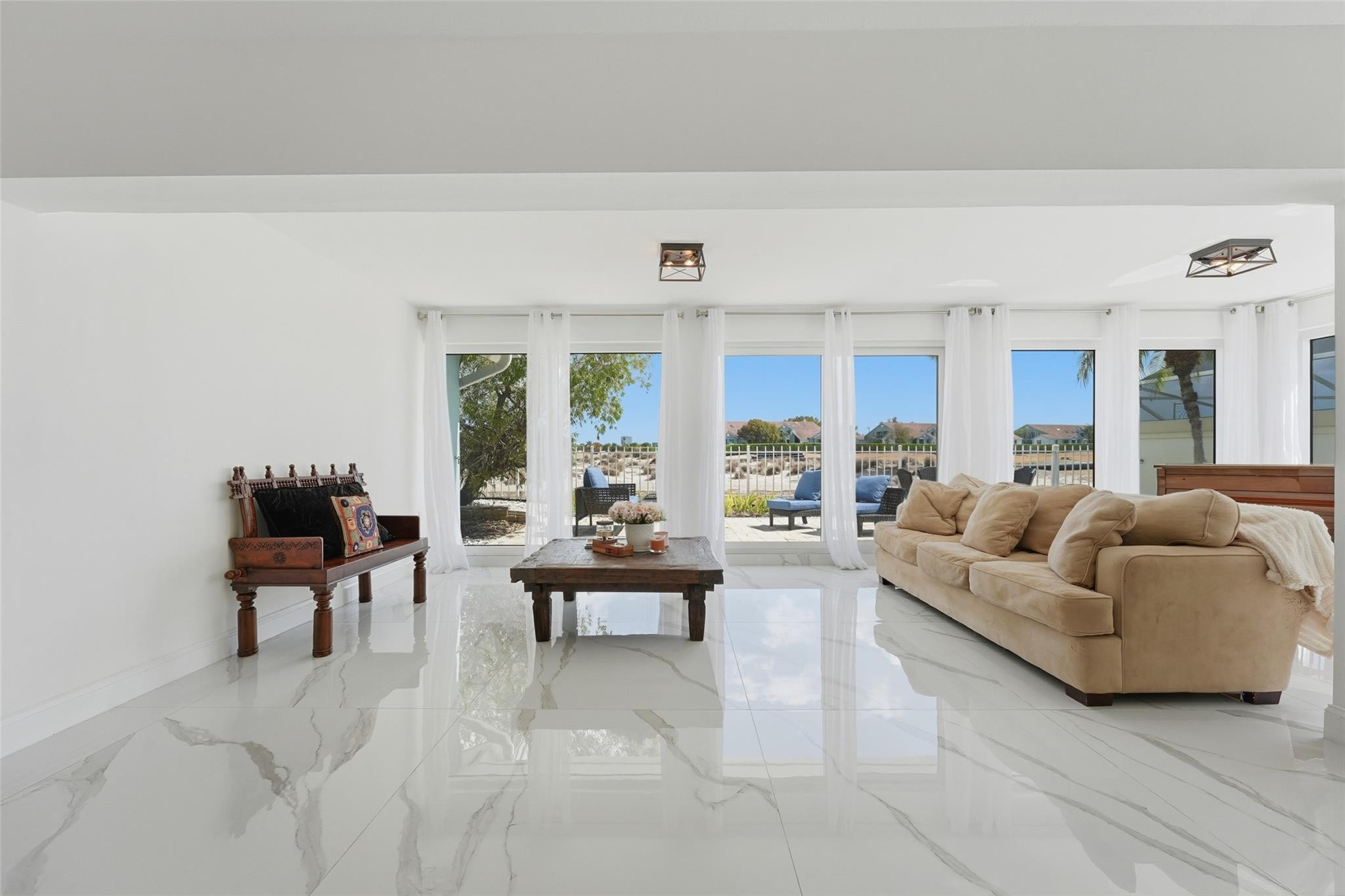 BEAR ISLAND - Residential