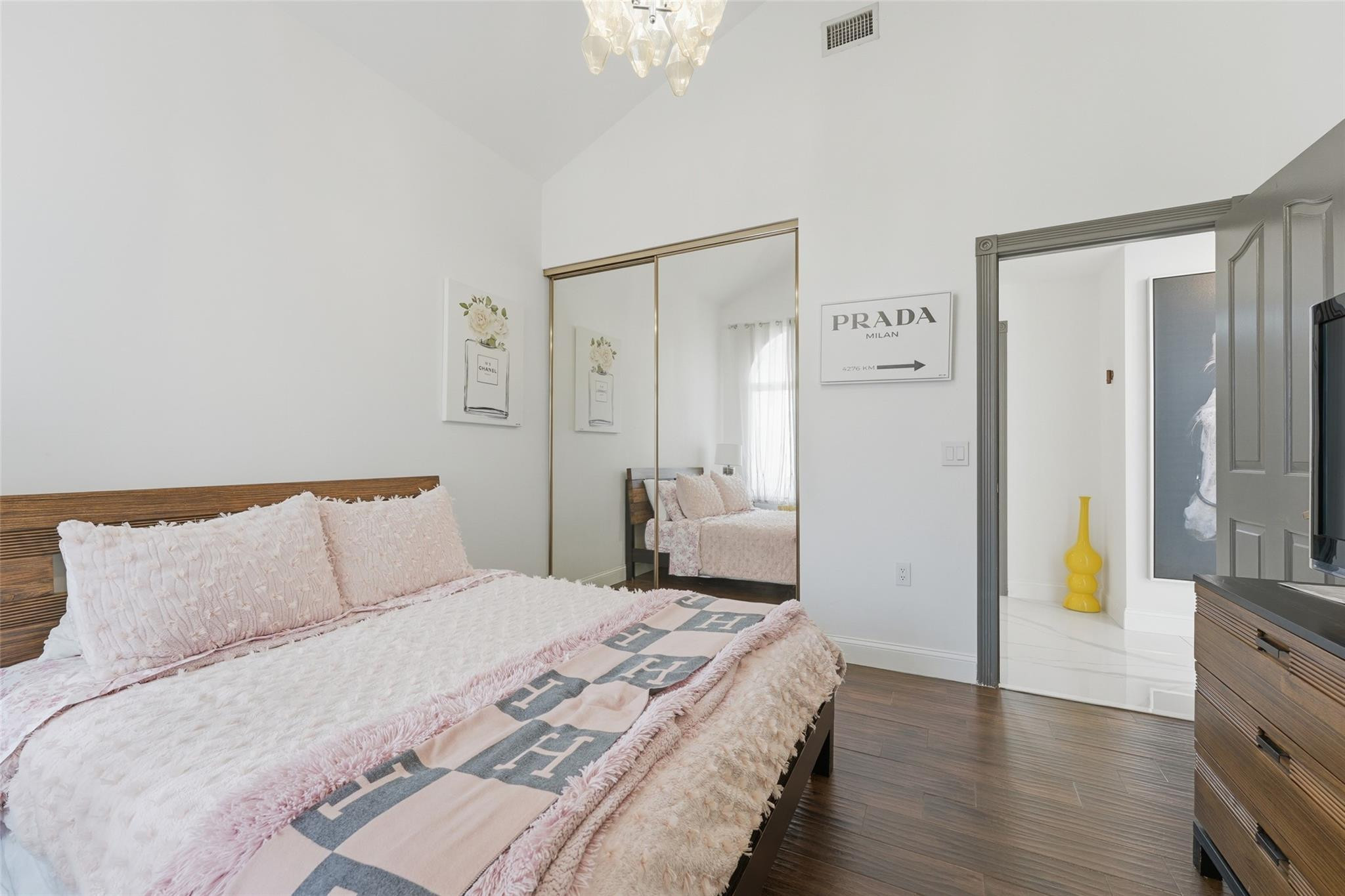 BEAR ISLAND - Residential