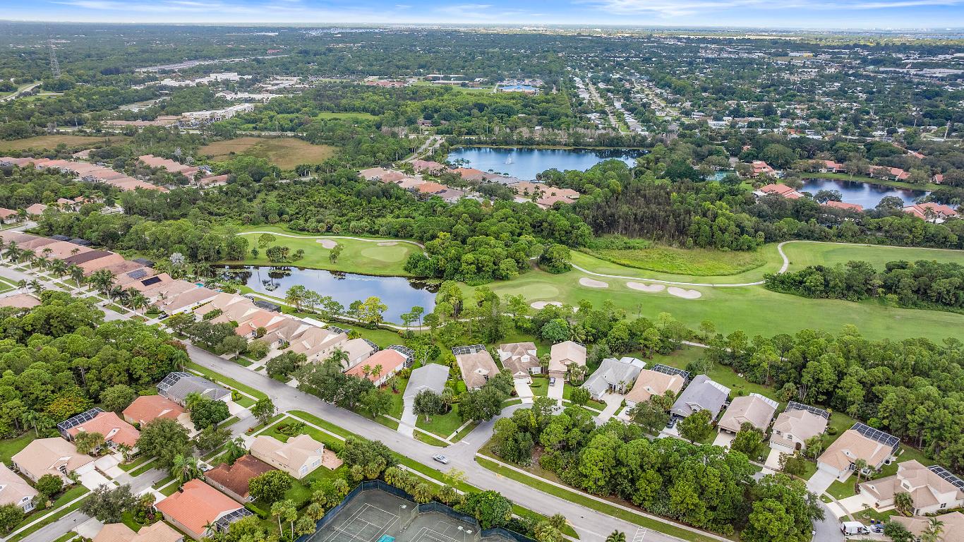 SUMMERFIELD - Residential