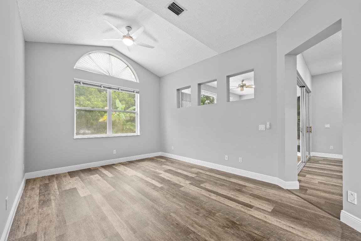 SUMMERFIELD - Residential