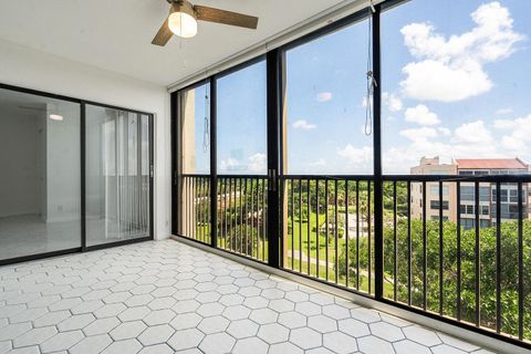 14475 Strathmore Lane 707 Delray Beach FL 33446