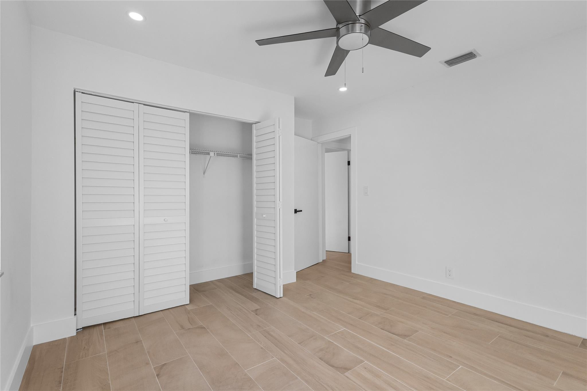 Coral Key Villas Sec 10 9 - Residential