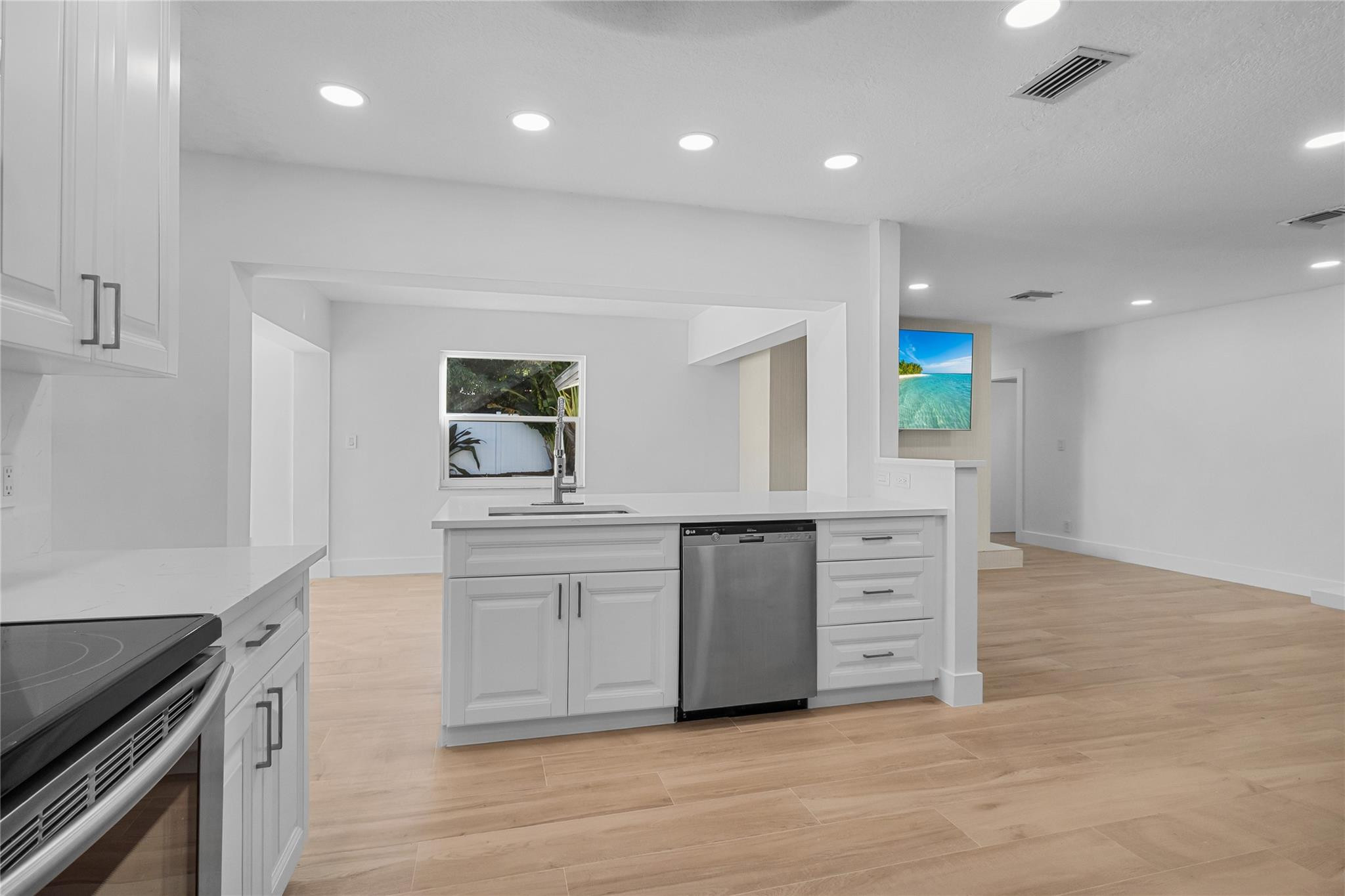 Coral Key Villas Sec 10 9 - Residential