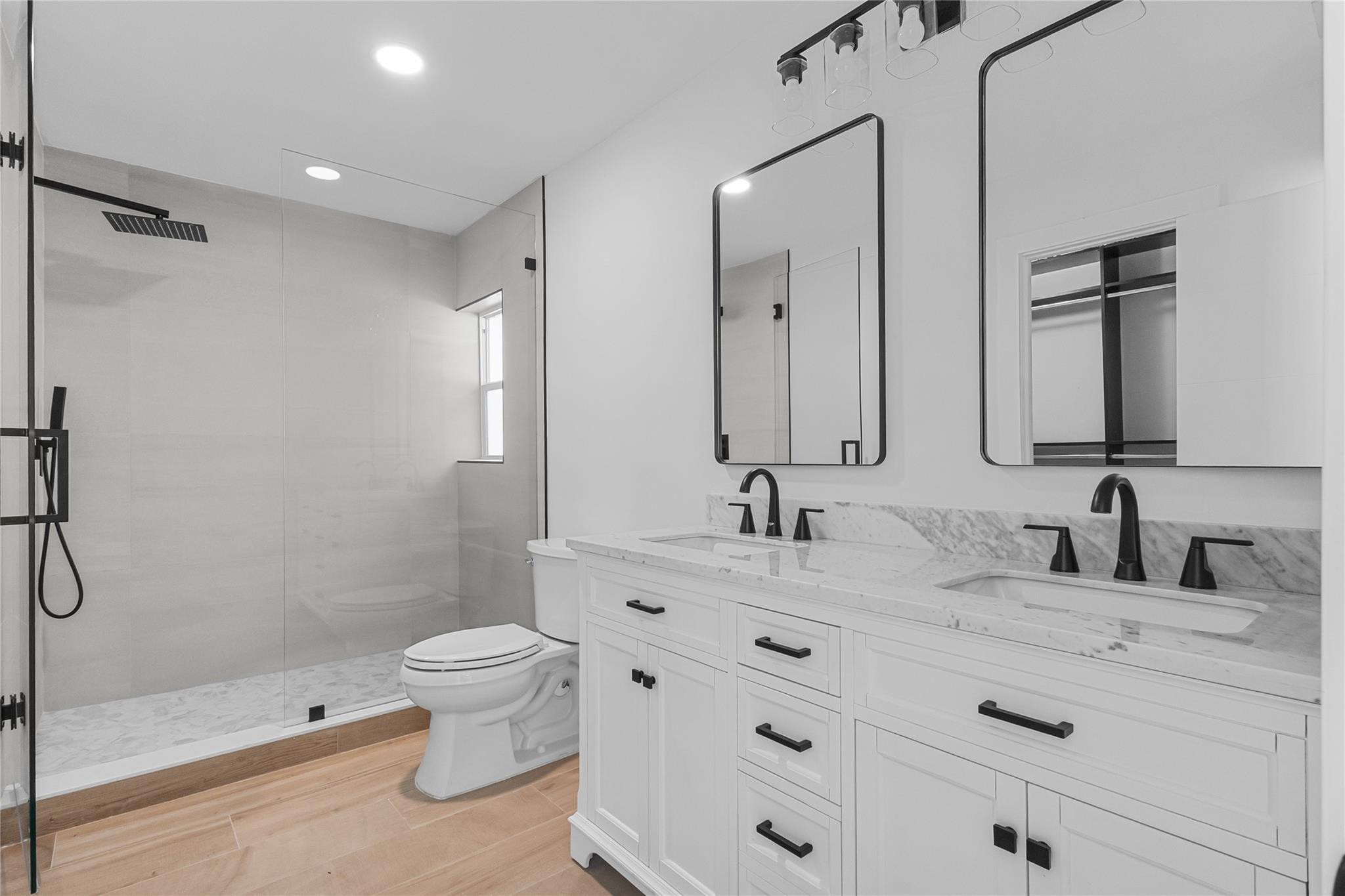 Coral Key Villas Sec 10 9 - Residential