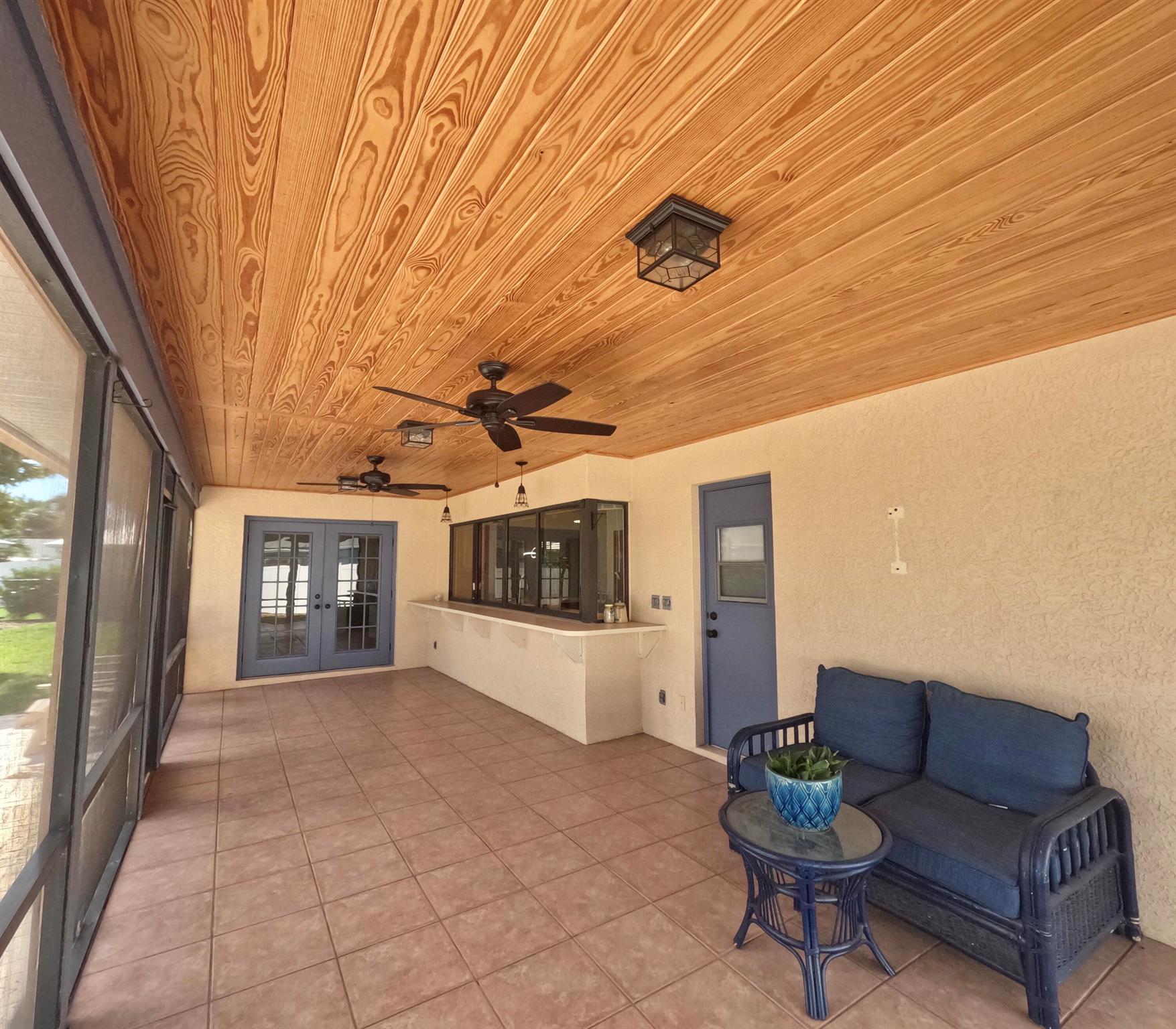 JENSEN PARK ESTATES - Residential Lease
