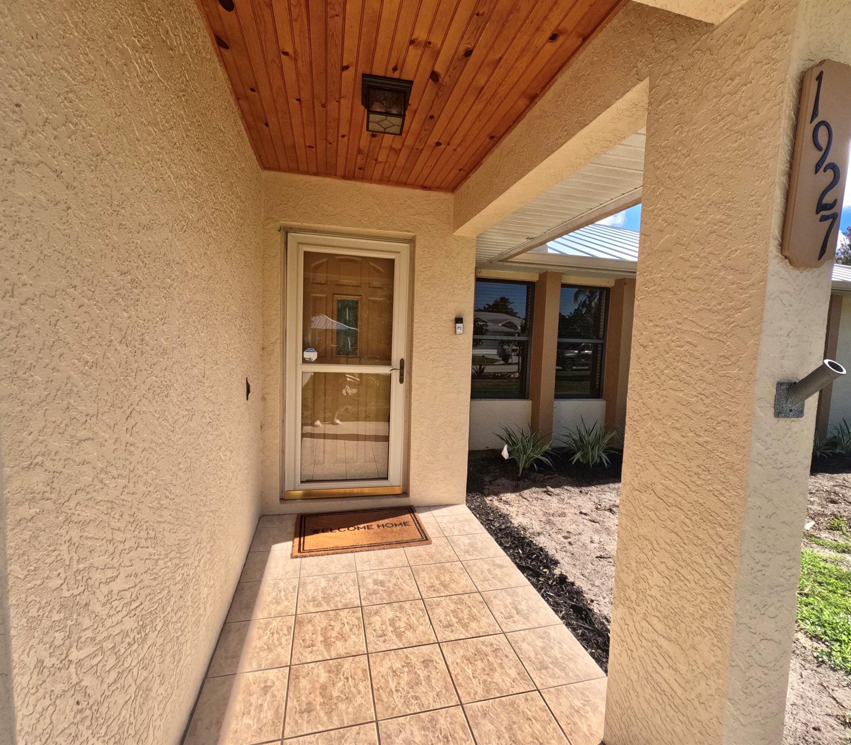 JENSEN PARK ESTATES - Residential Lease