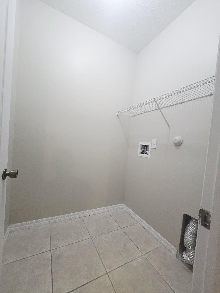 FLORENCE AT CRYSTAL LAKES - Residential