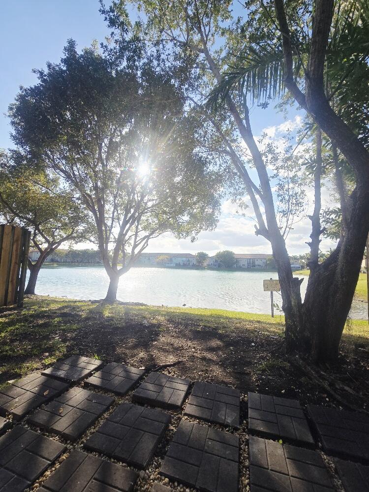 636 NE 35th Avenue, Homestead, FL, 33033/$389,900 1 636 NE 35th Avenue