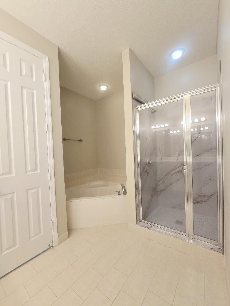 FLORENCE AT CRYSTAL LAKES - Residential