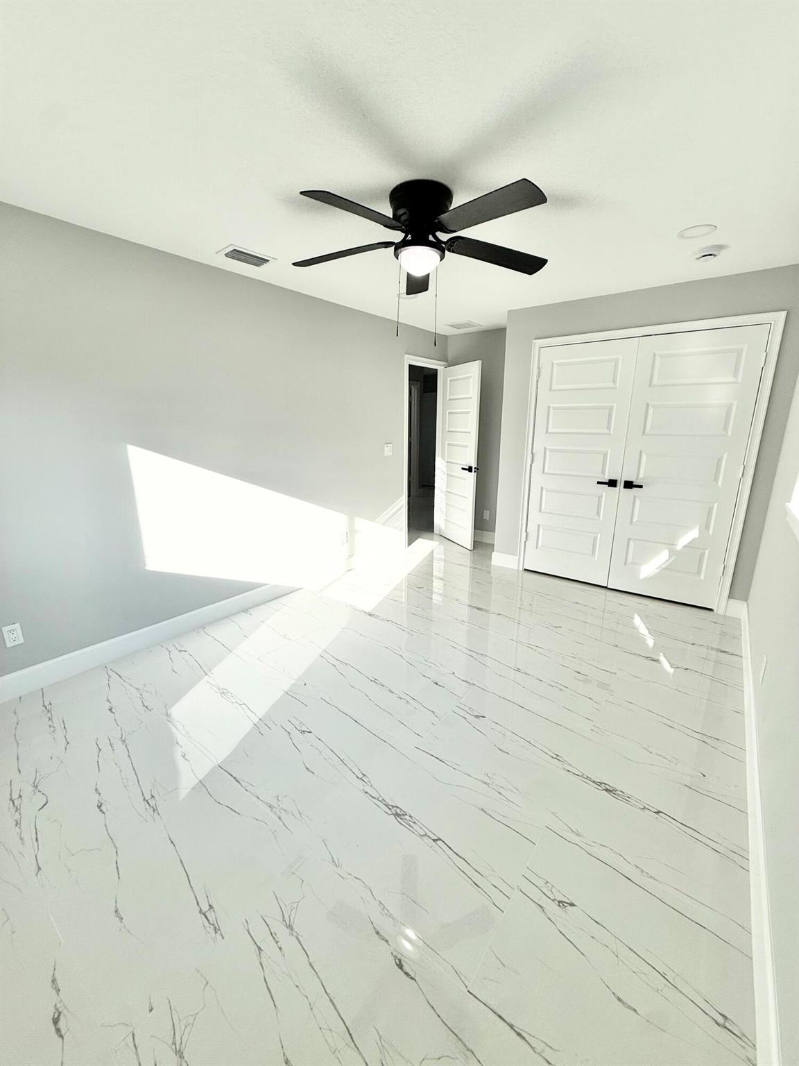 SUNRISE HOMESITES SUBDIVI - Residential