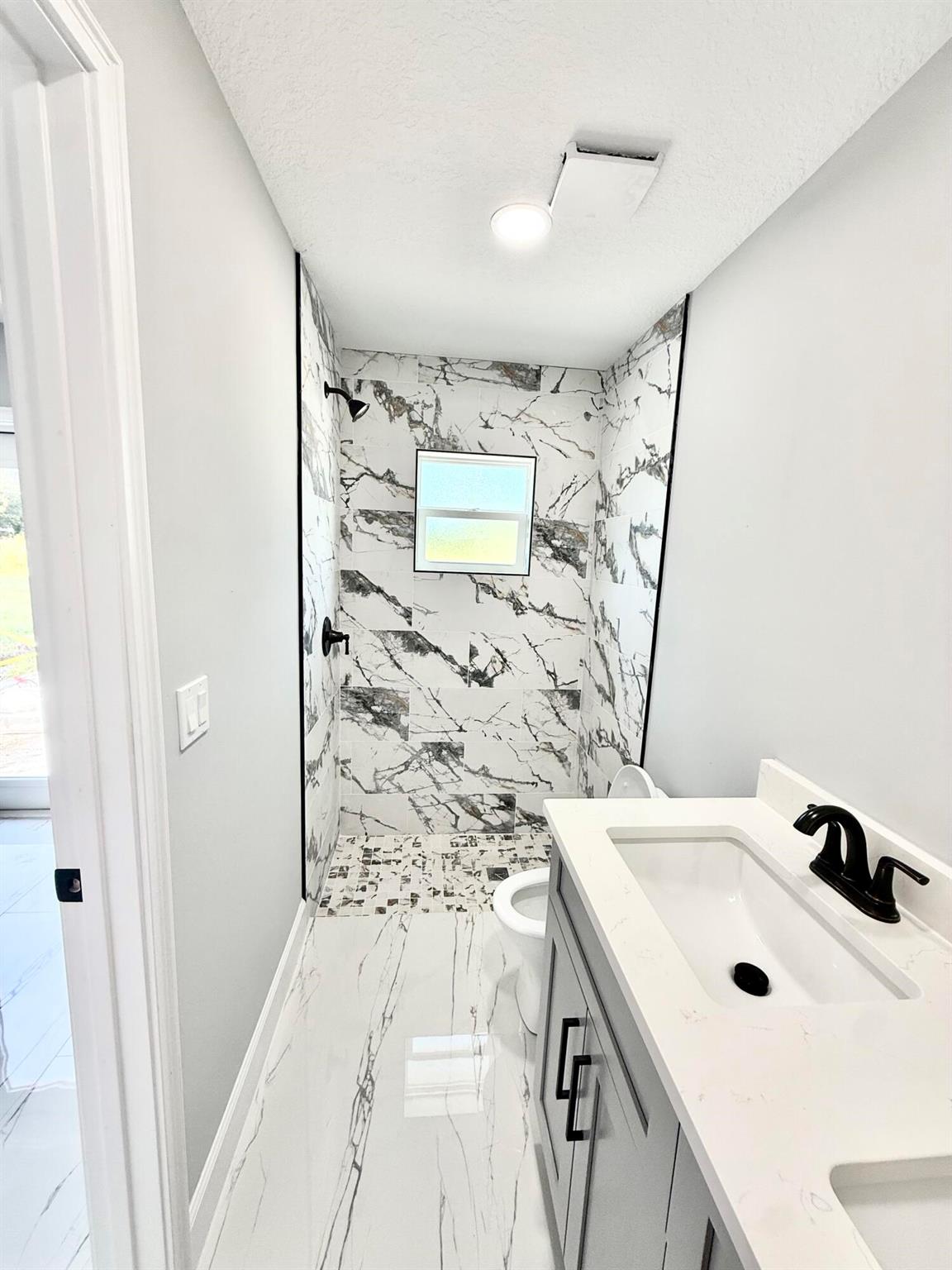 SUNRISE HOMESITES SUBDIVI - Residential