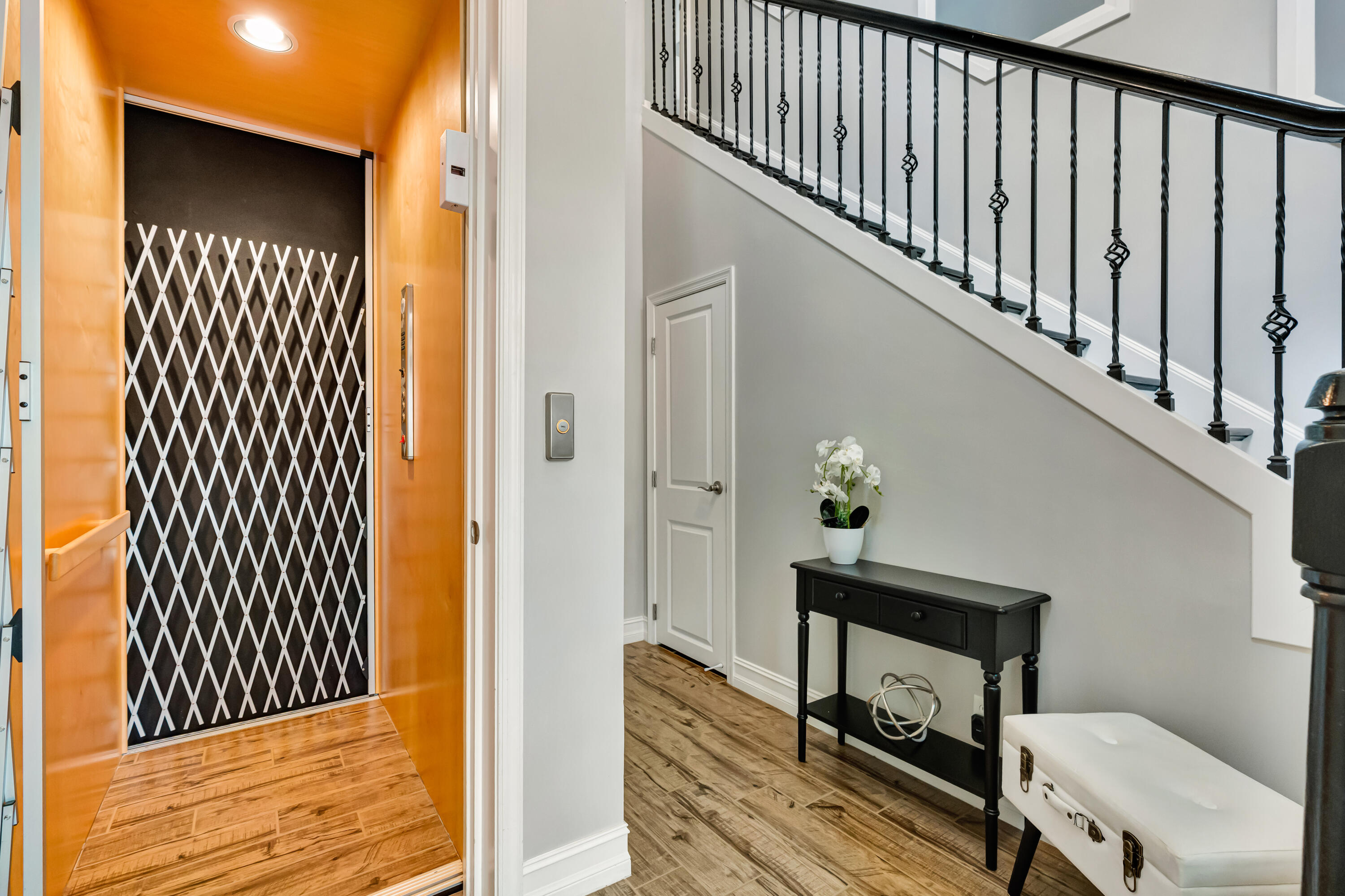 JUPITER COUNTRY CLUB CONDO II - Residential