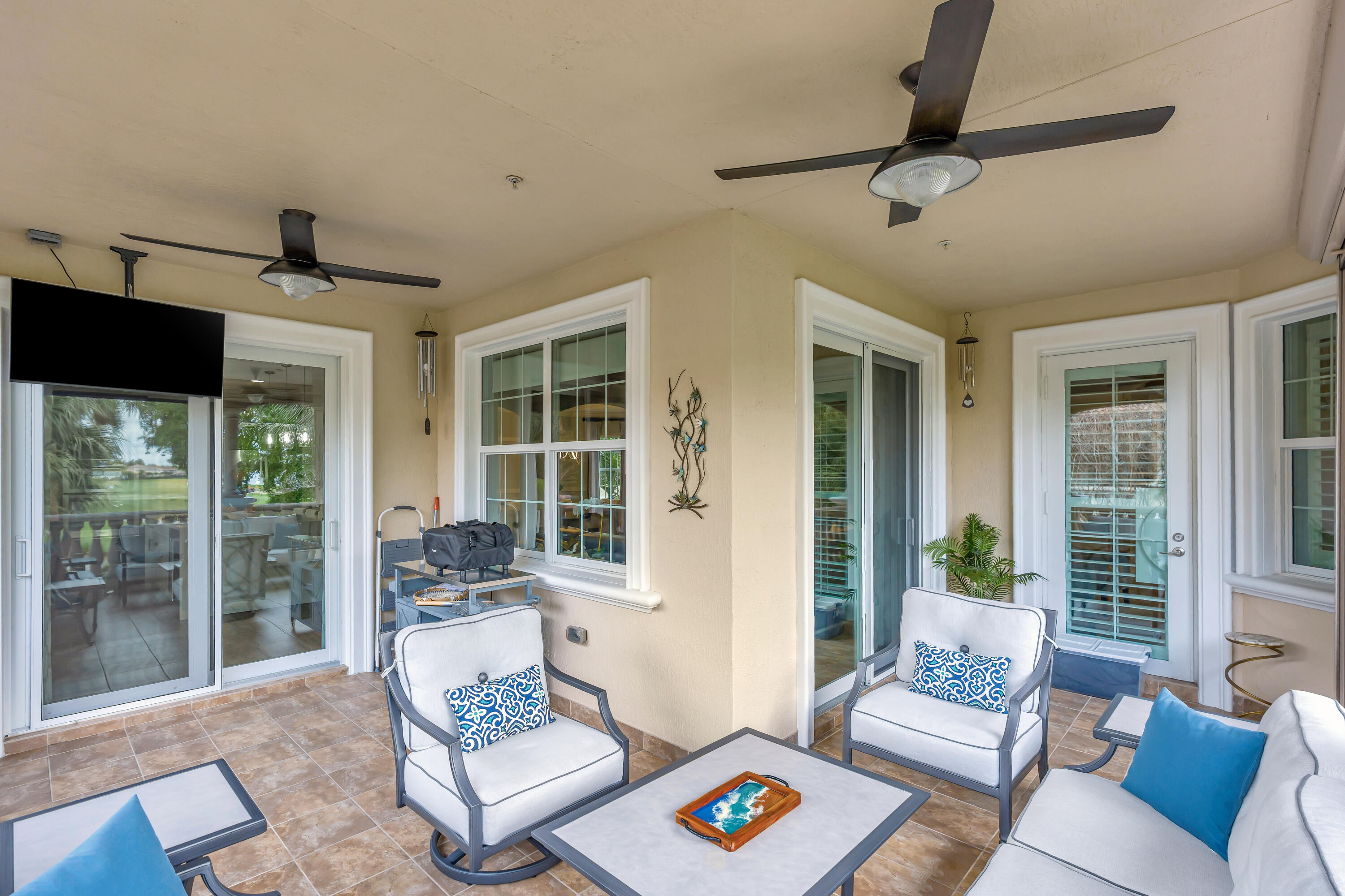 JUPITER COUNTRY CLUB CONDO II - Residential