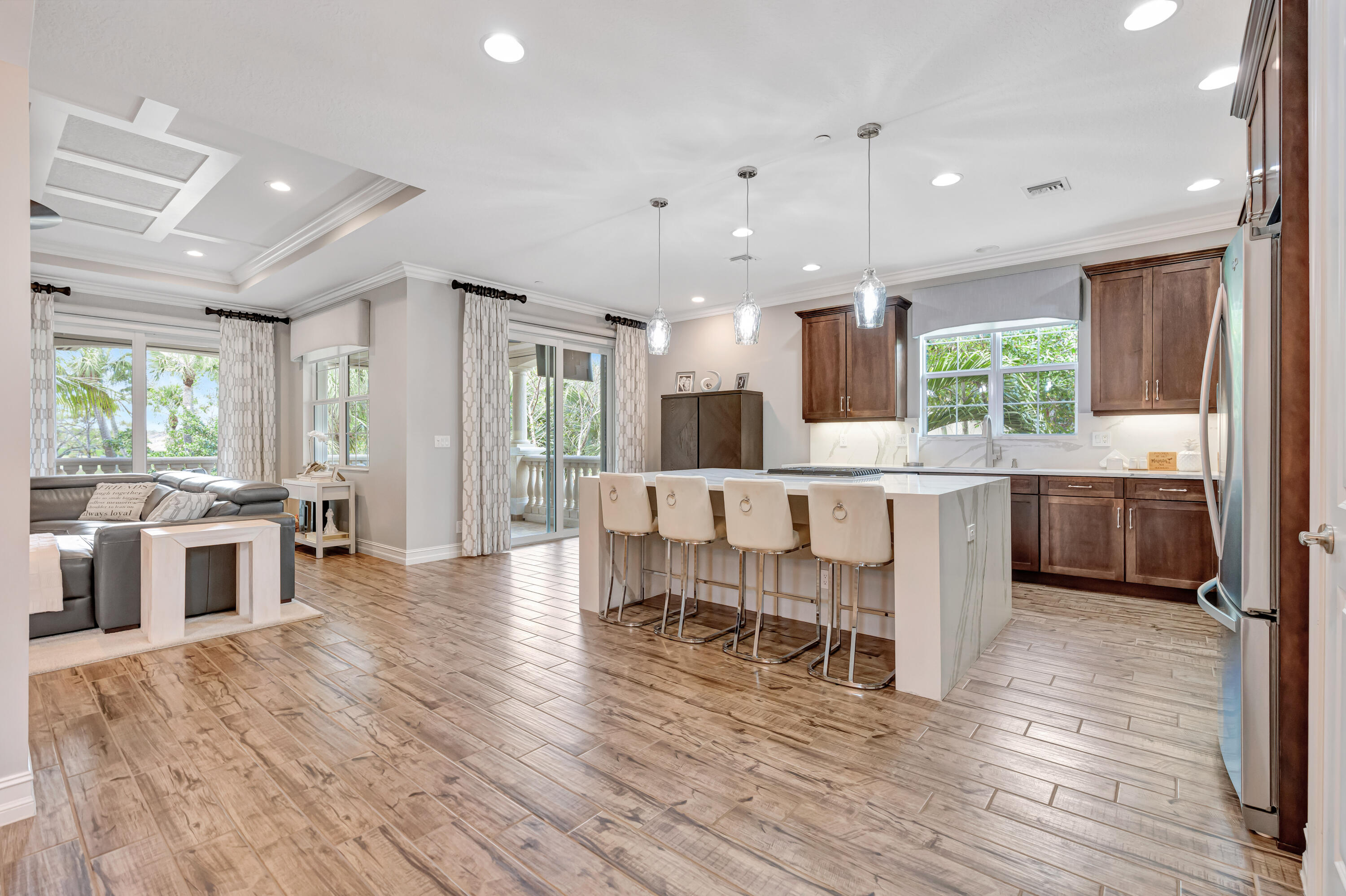 JUPITER COUNTRY CLUB CONDO II - Residential