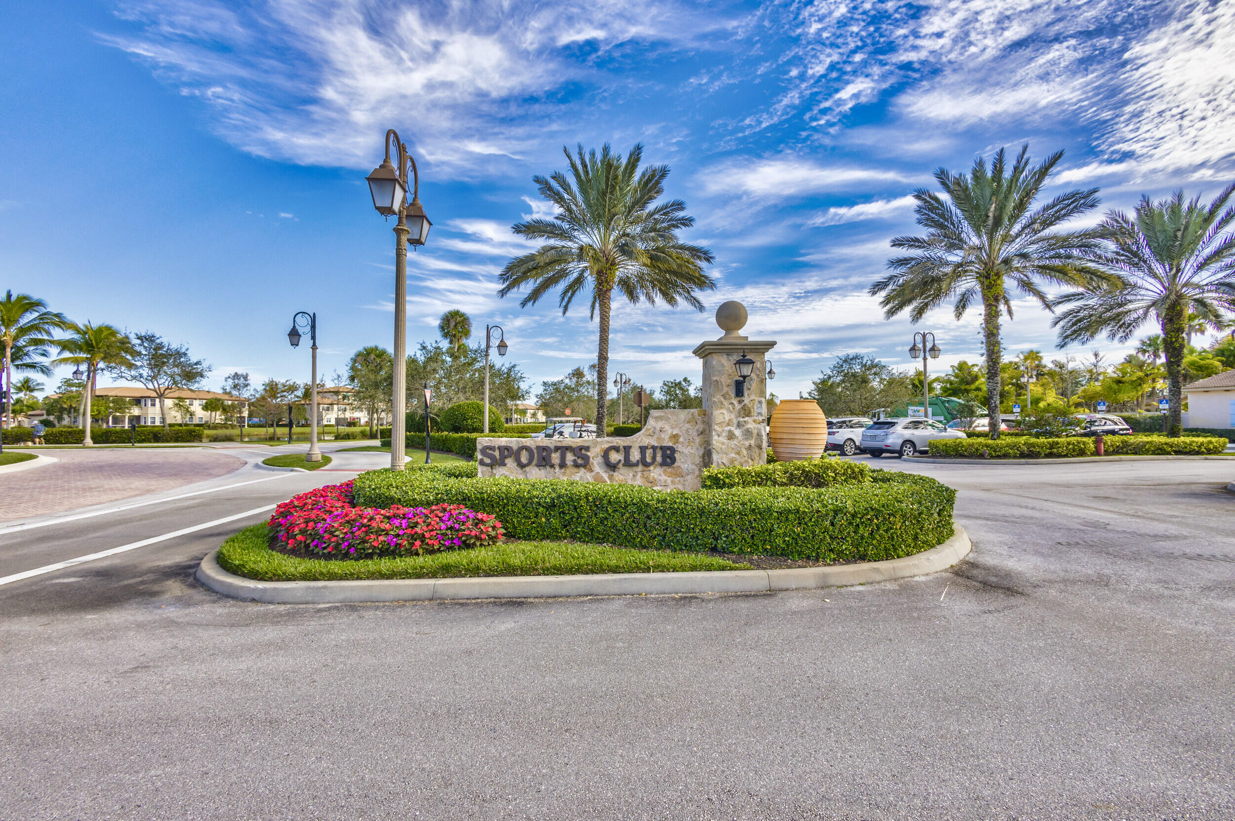 JUPITER COUNTRY CLUB CONDO II - Residential