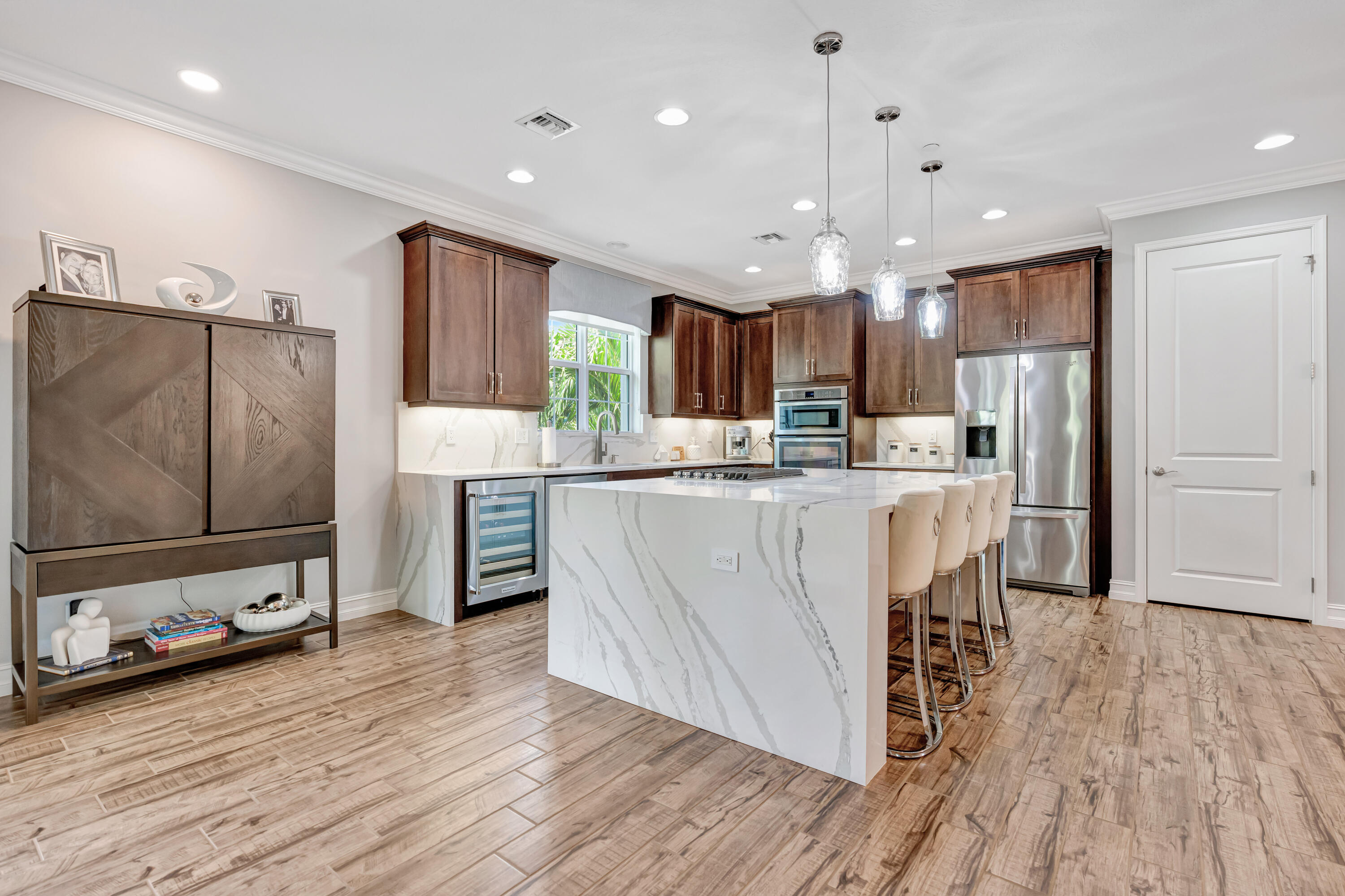 JUPITER COUNTRY CLUB CONDO II - Residential