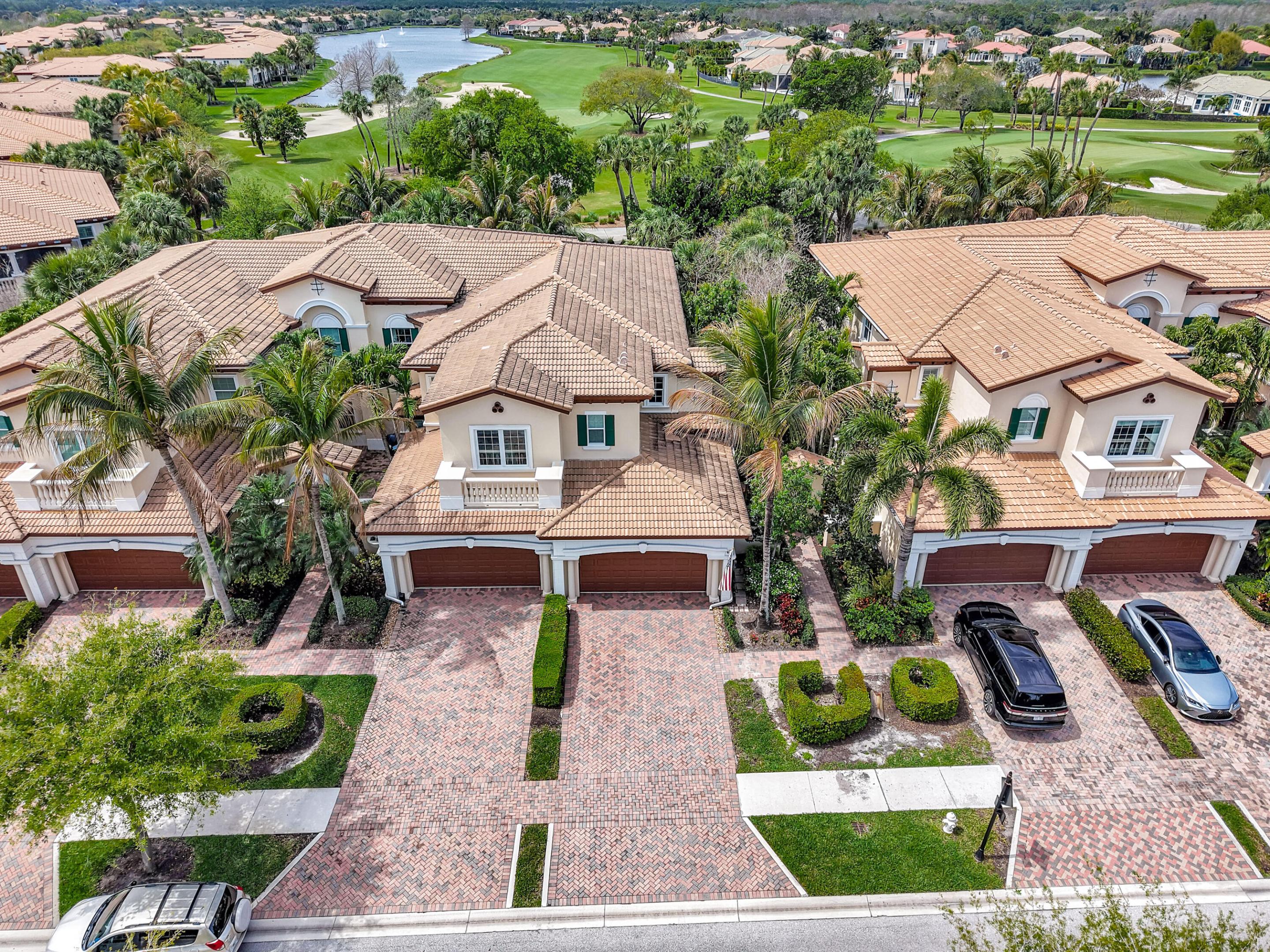 JUPITER COUNTRY CLUB CONDO II - Residential