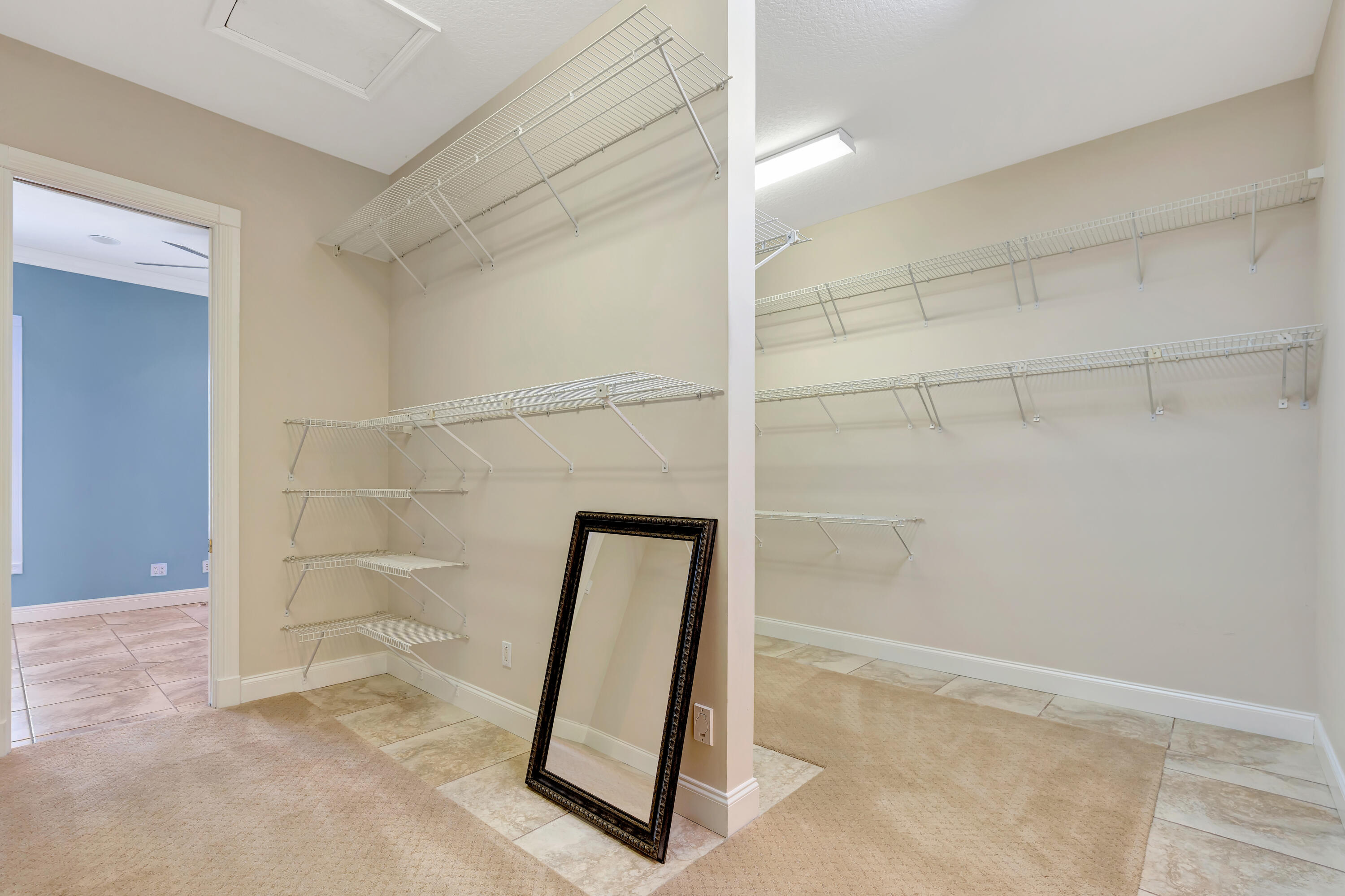 PAPAYA VILLAGE / Hobe Hills - Residential