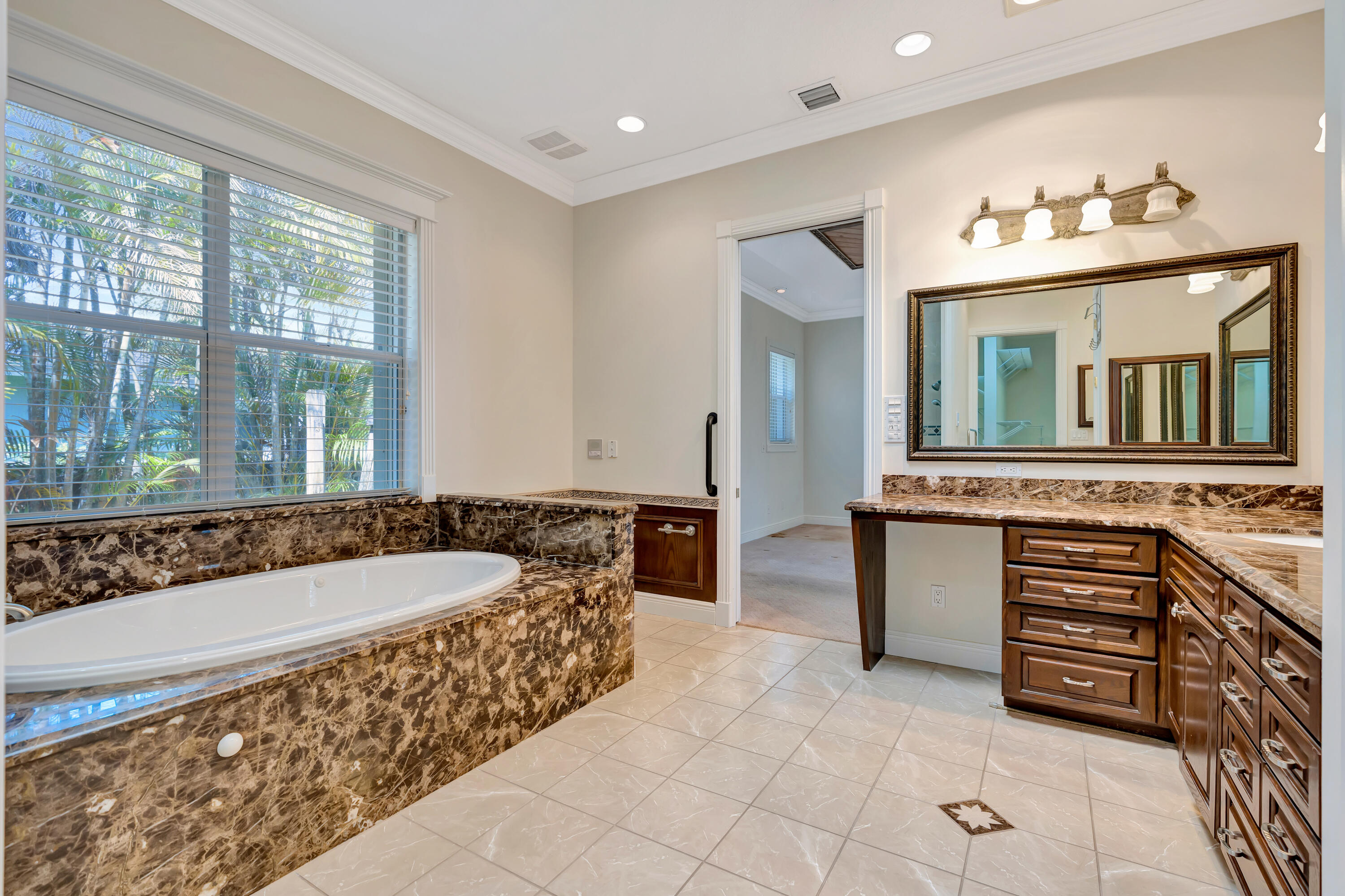 PAPAYA VILLAGE / Hobe Hills - Residential