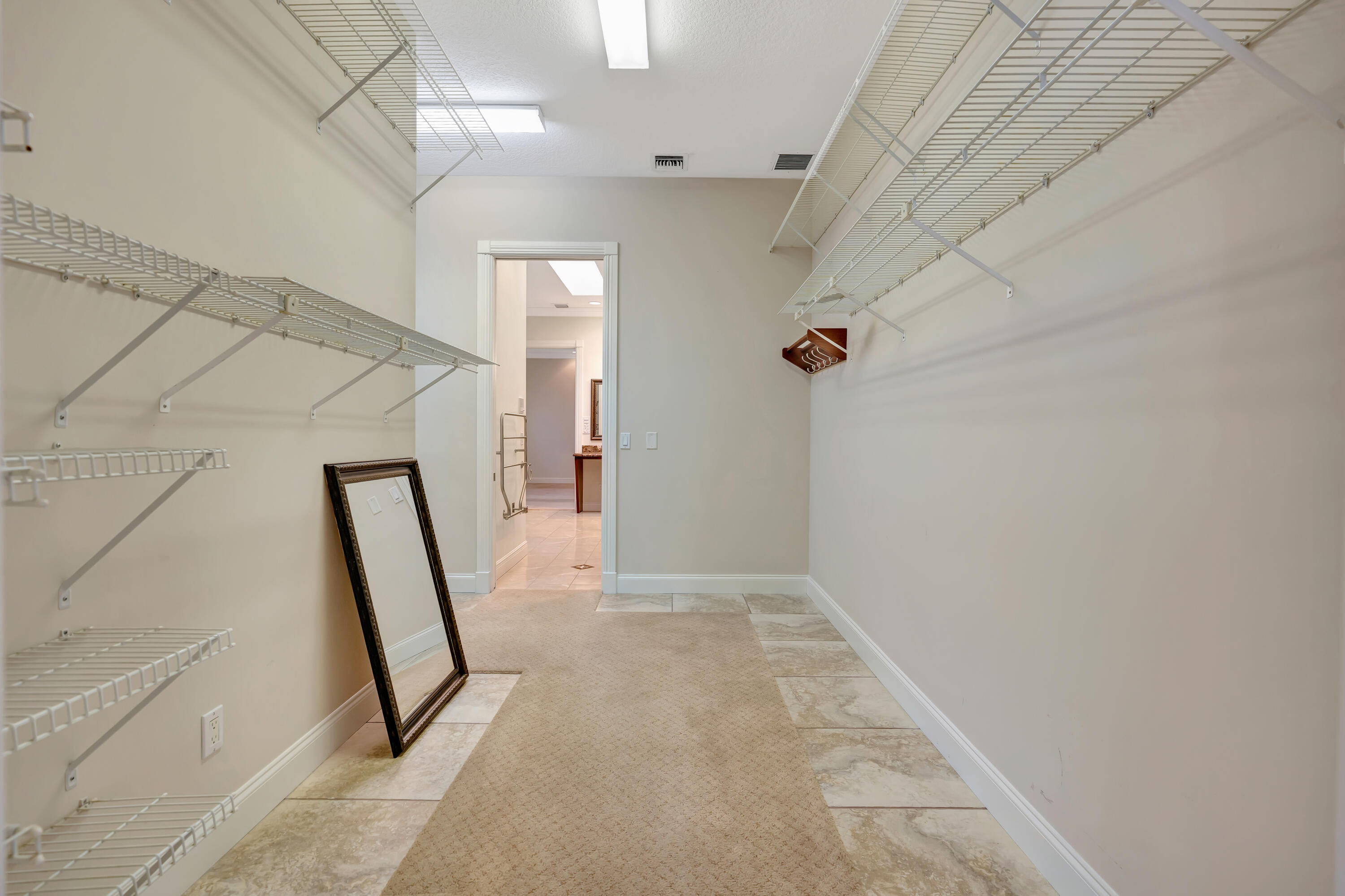 PAPAYA VILLAGE / Hobe Hills - Residential