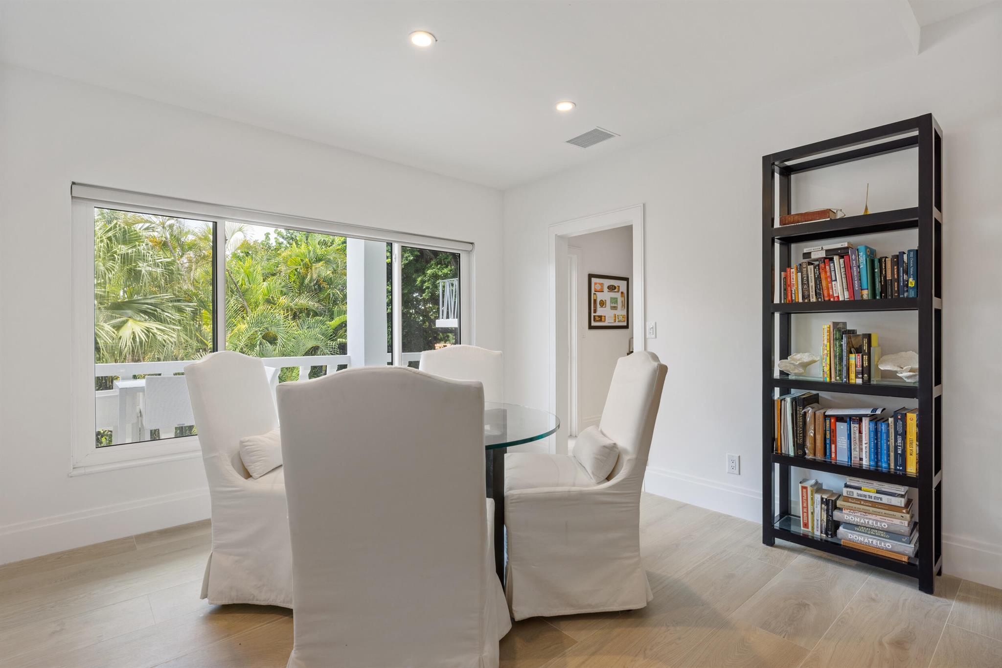 THREE HUNDRED OCEAN BLVD - Residential