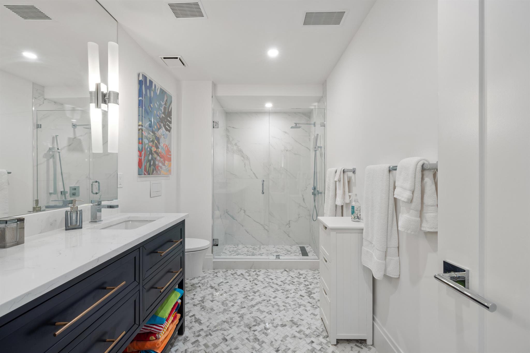 THREE HUNDRED OCEAN BLVD - Residential