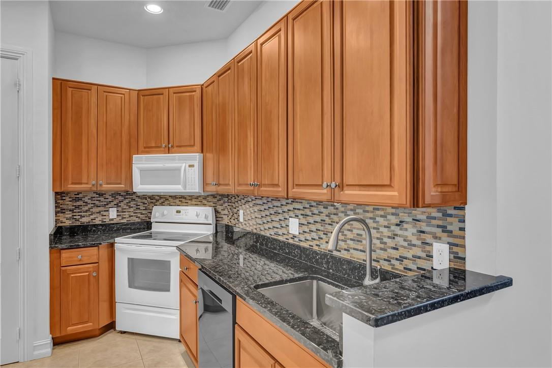 Bridgepointe - Residential