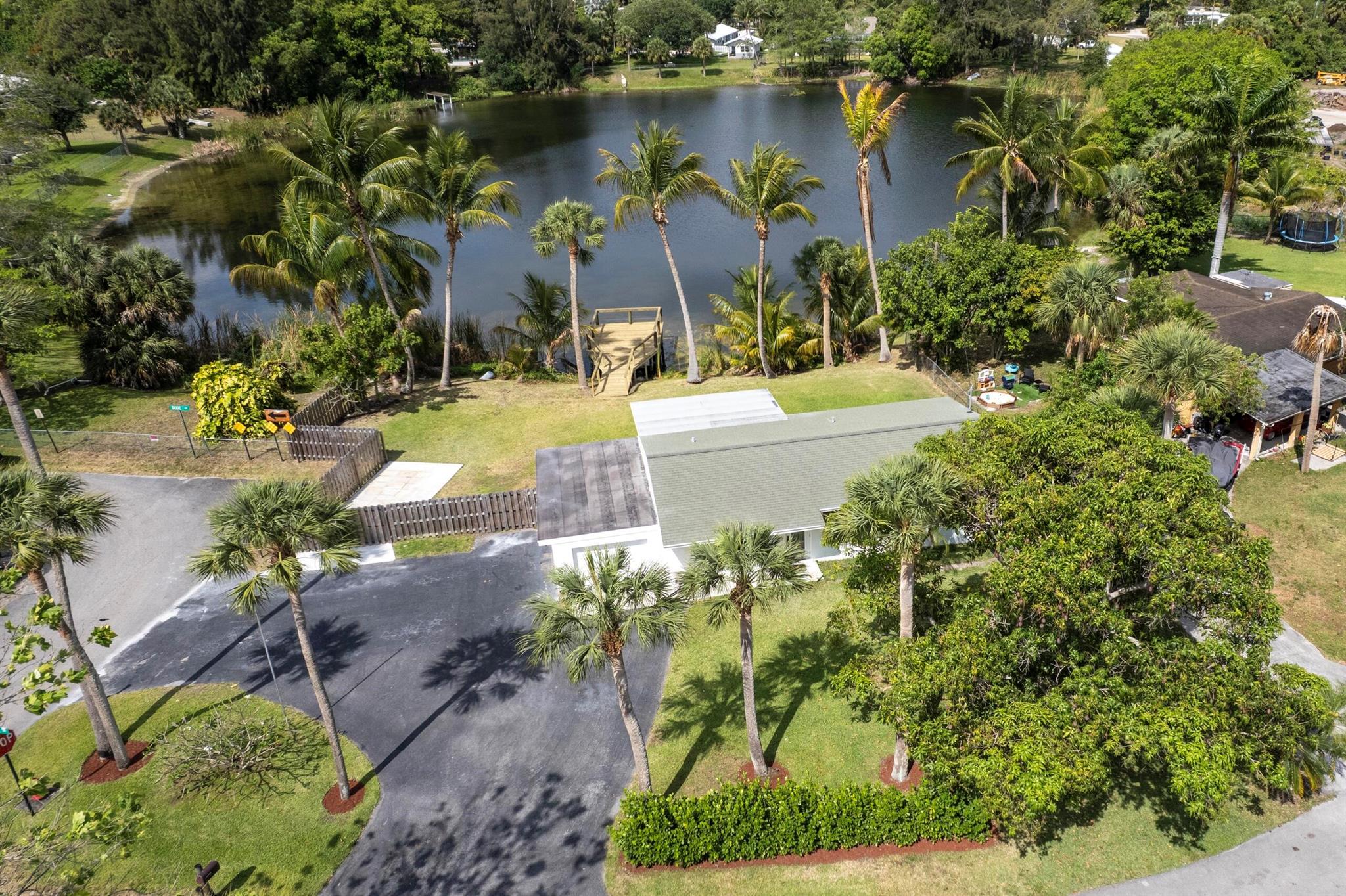 607 Skylake Drive