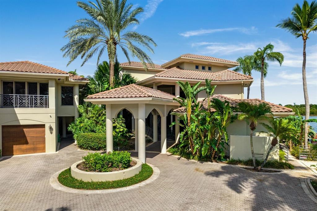 Admirals Cove - Residential