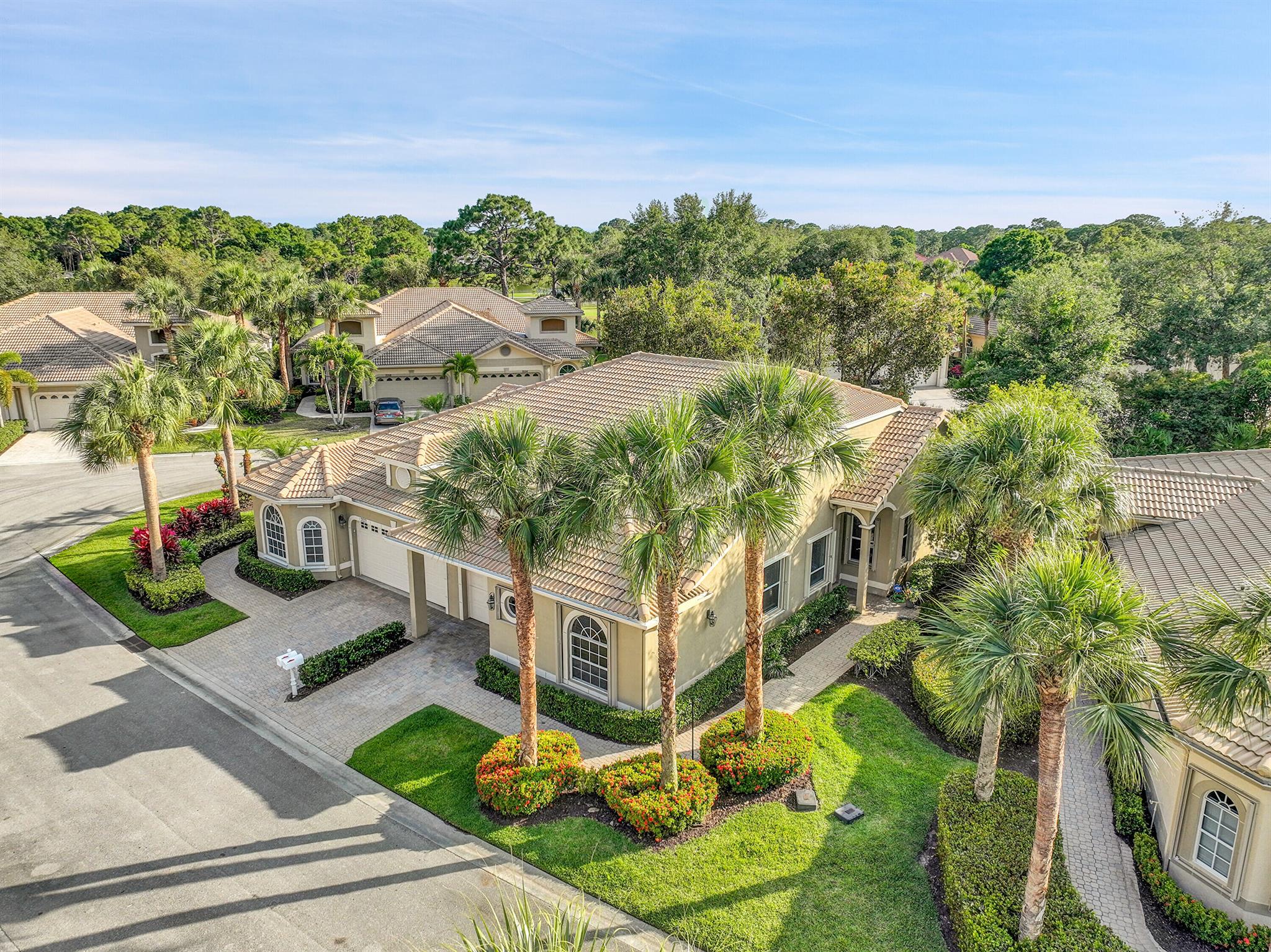 TORREY PINES - Residential