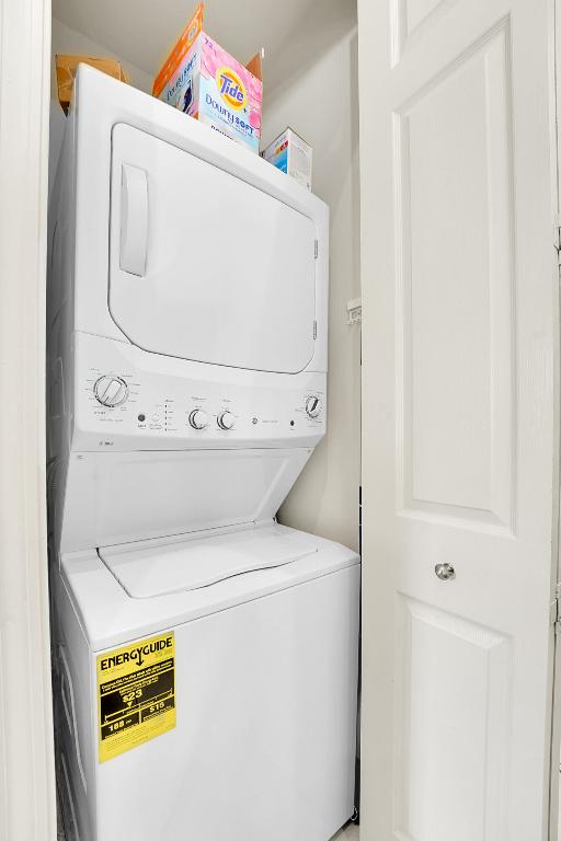 TORREY PINES - Residential