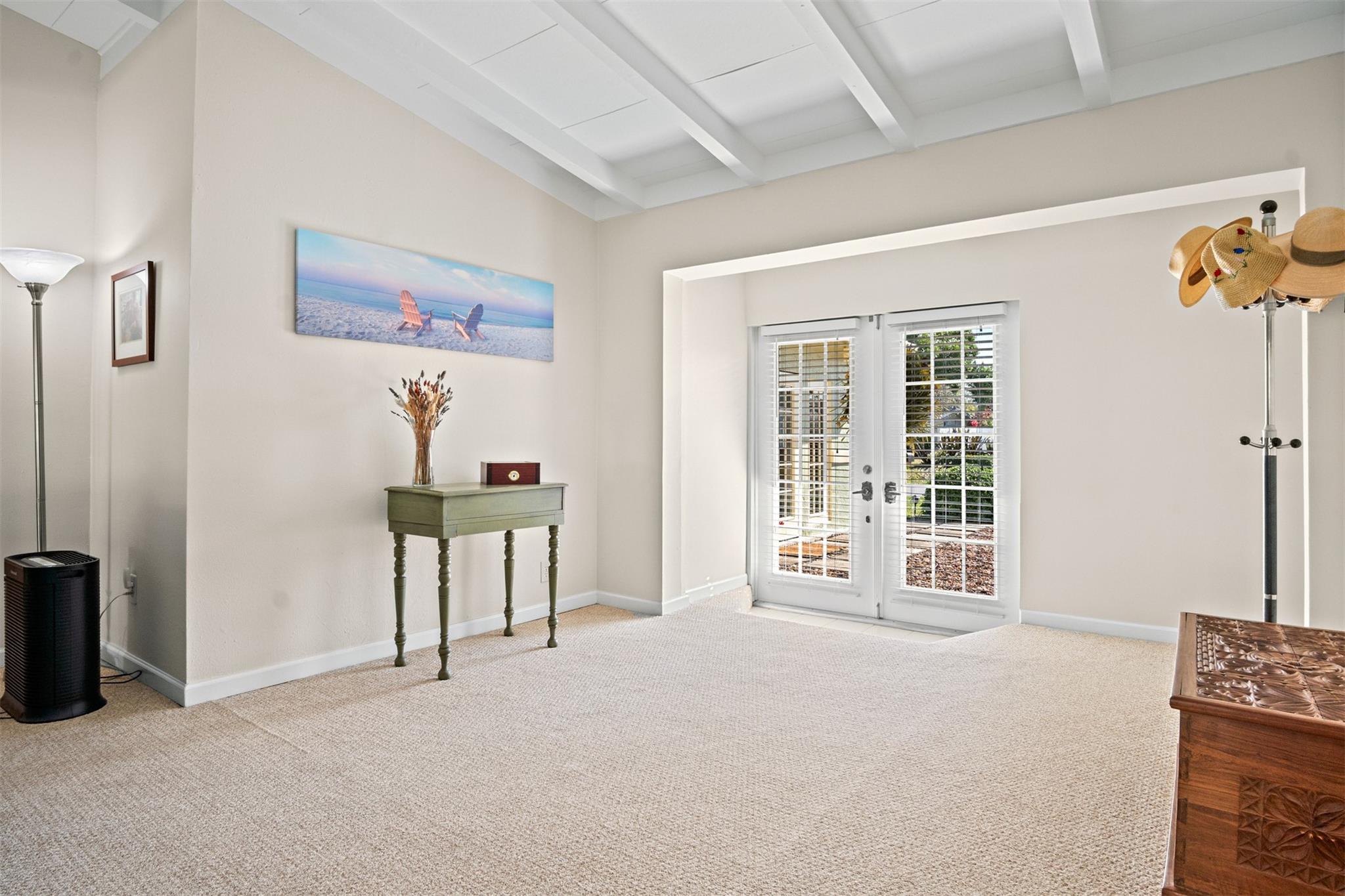 LAUDERDALE ISLES - Residential